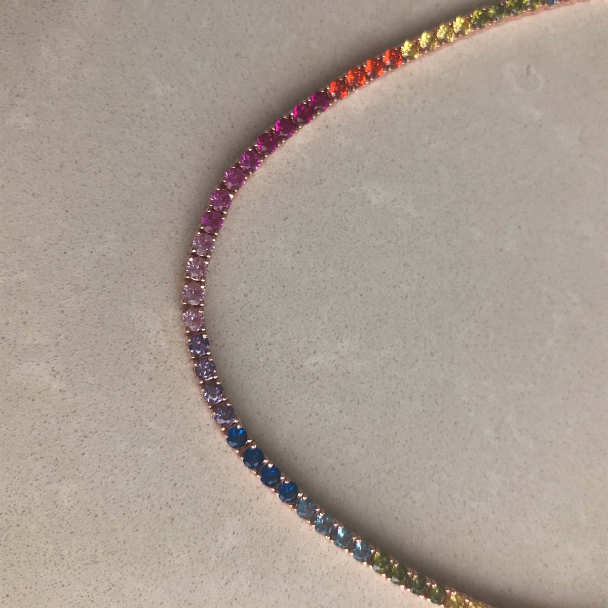 2 mm Taşlı Multicolor Suyolu İthal Kolye