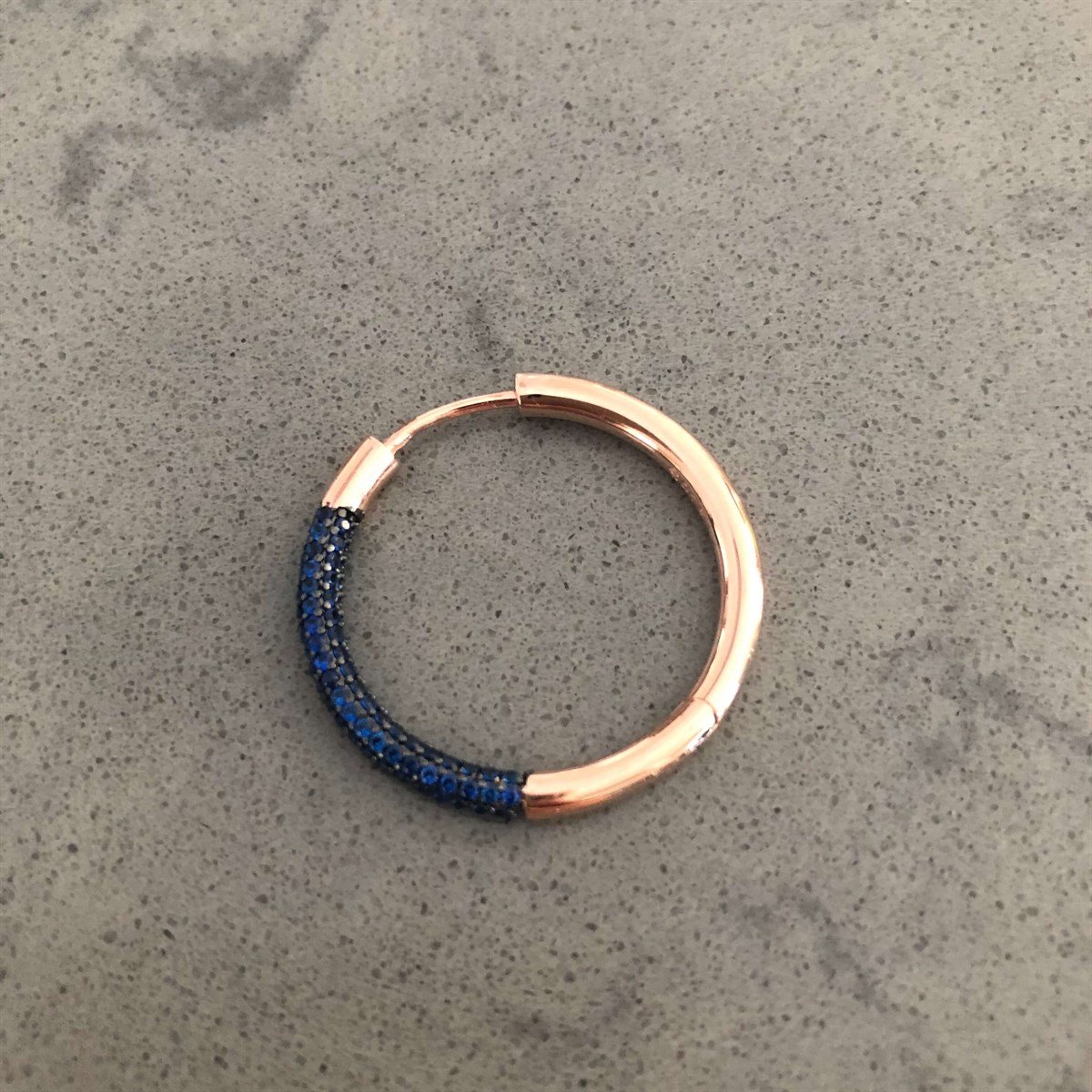 2,5 cm Safir Taş Yarım Tur Halka İthal Küpe