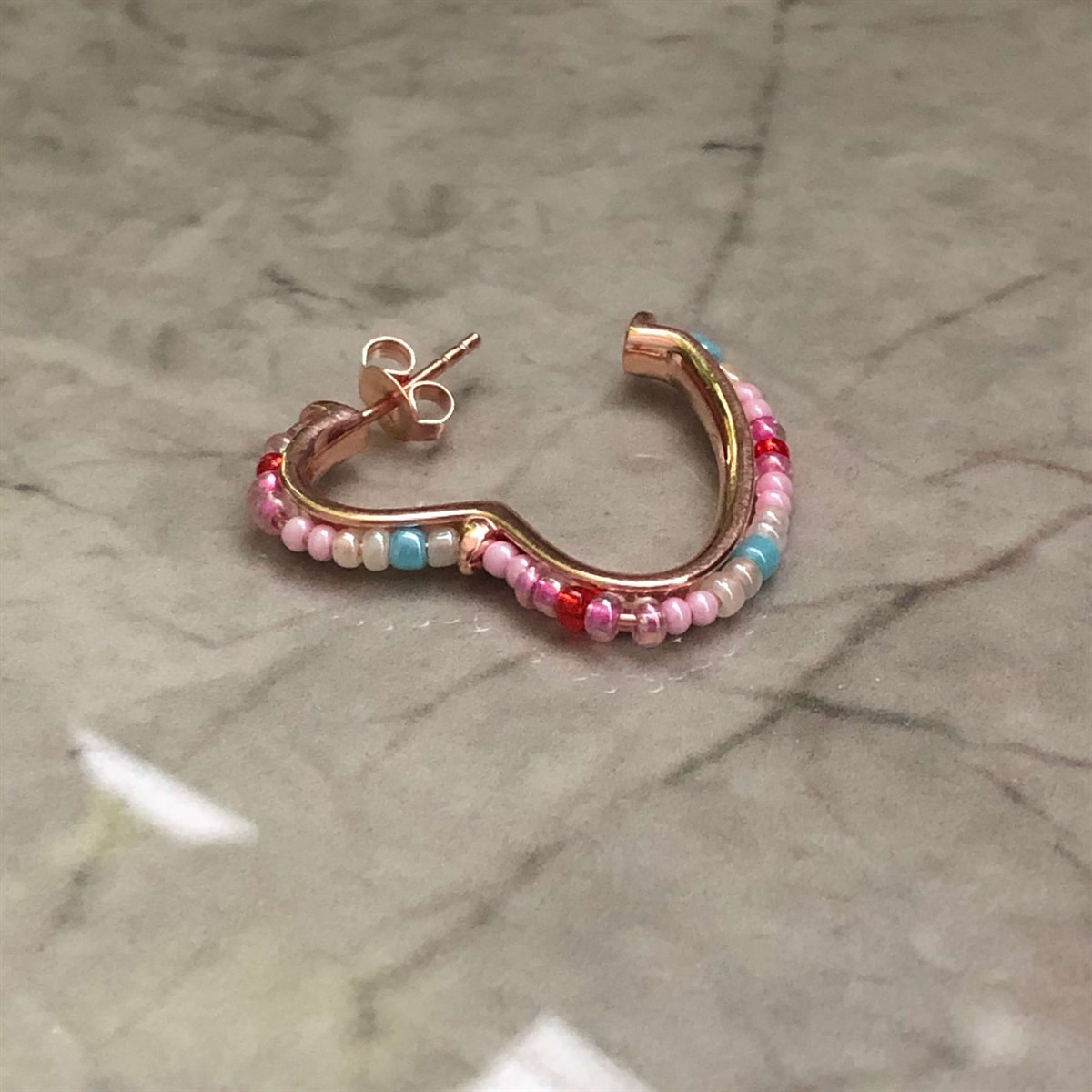 3 cm Renkli Boncuk Kalp Büyük Boy İthal Küpe