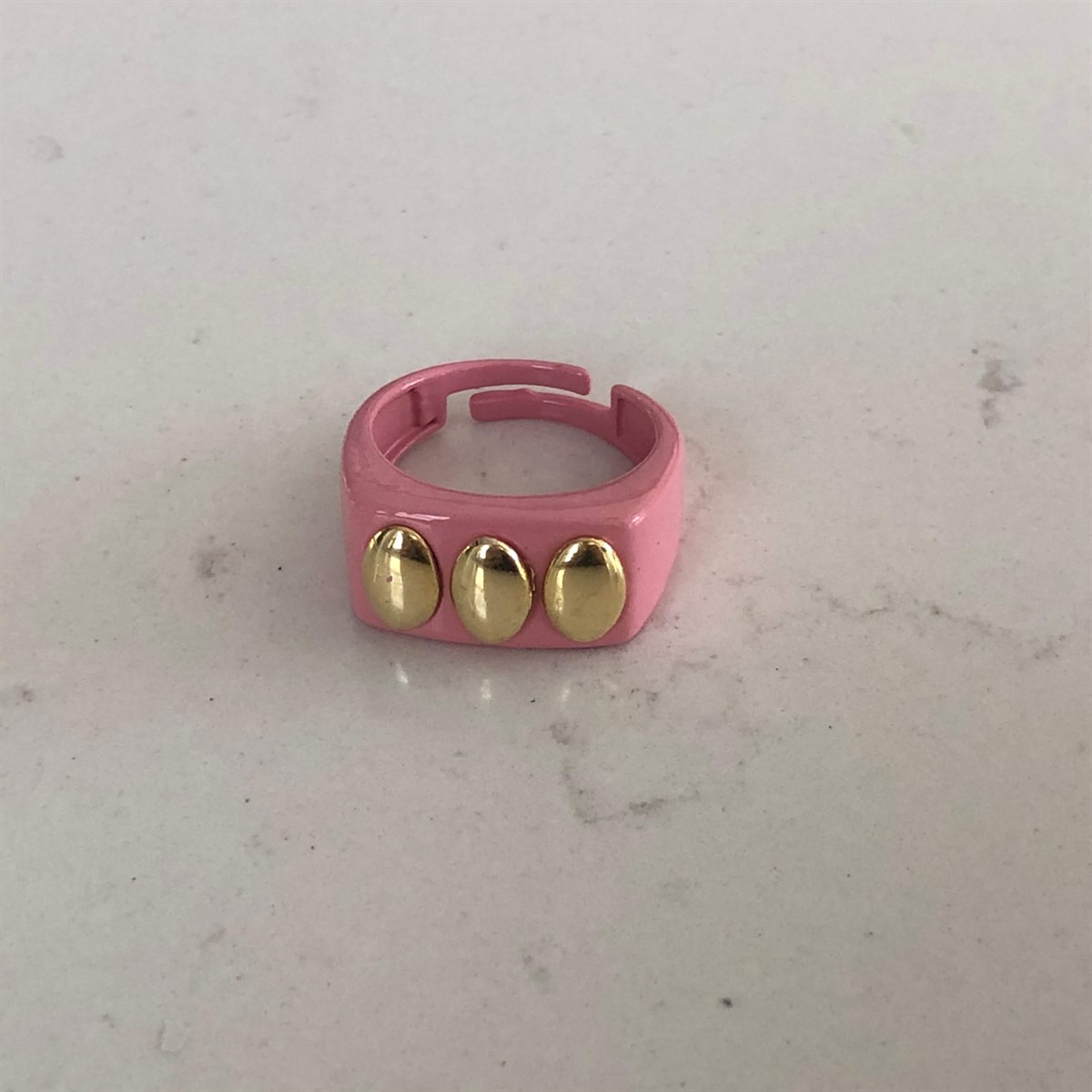 Pembe Mine 3'lü Yüzük