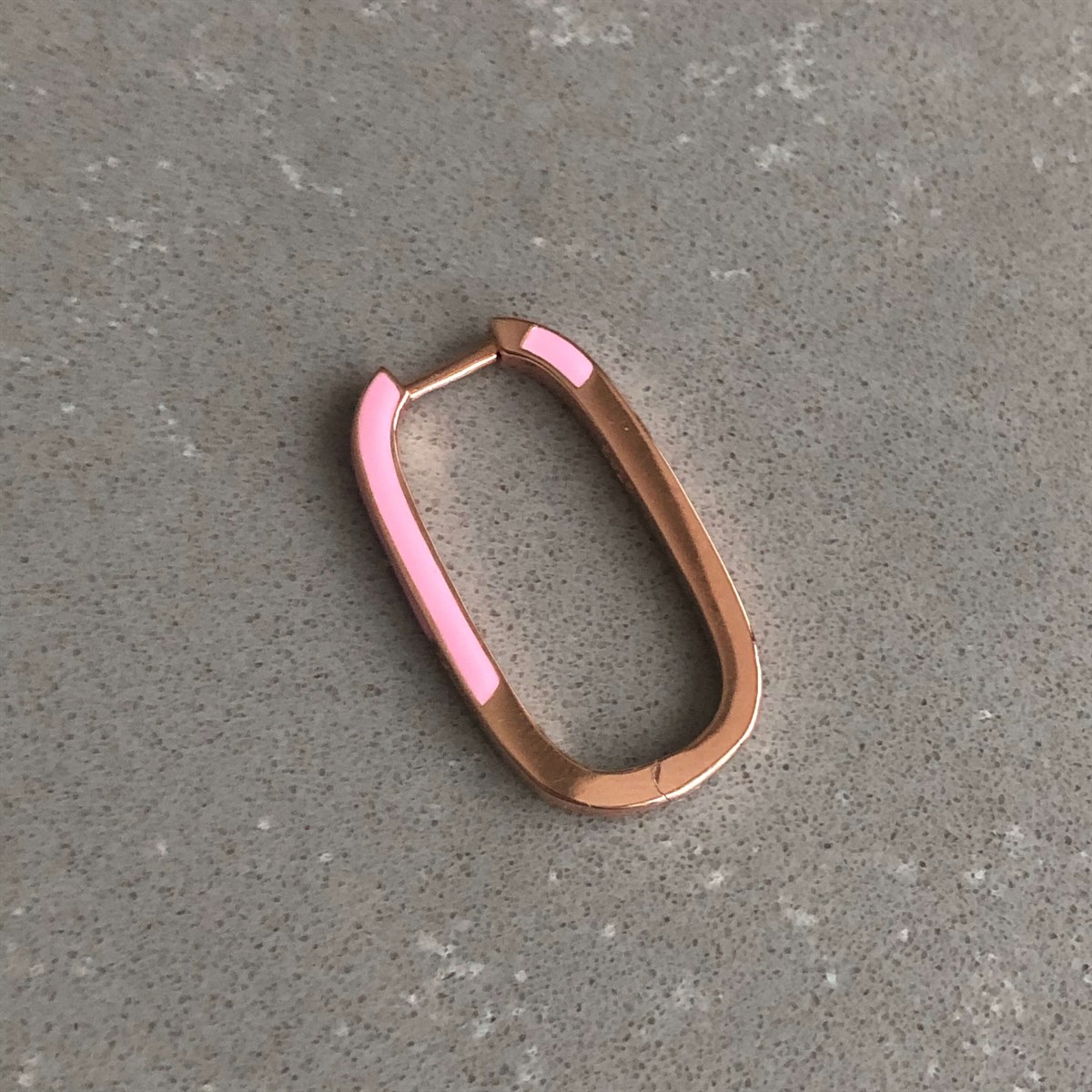 Pembe Mine Oval Halka İthal Küpe