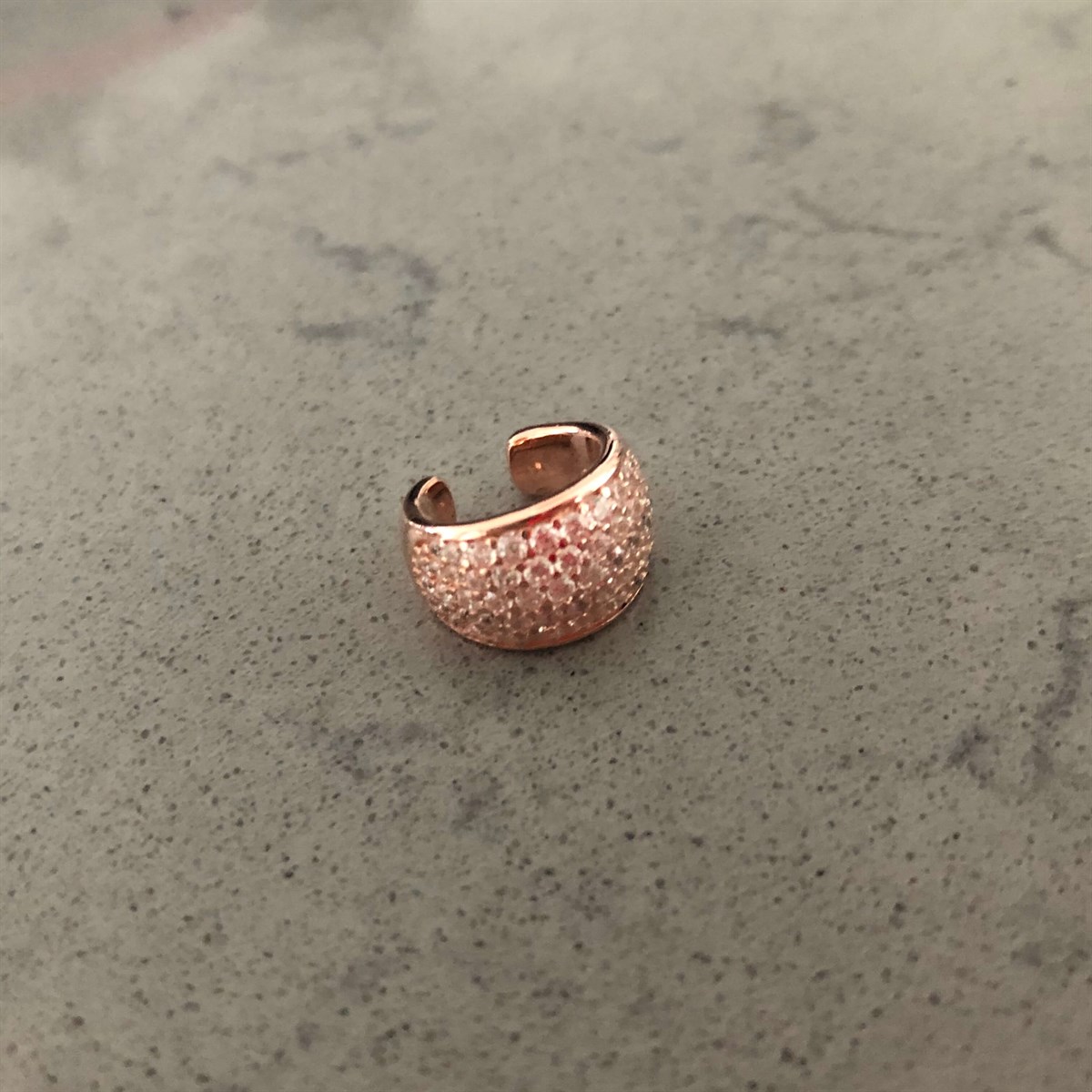 Taşlı Kıkırdak Küpe