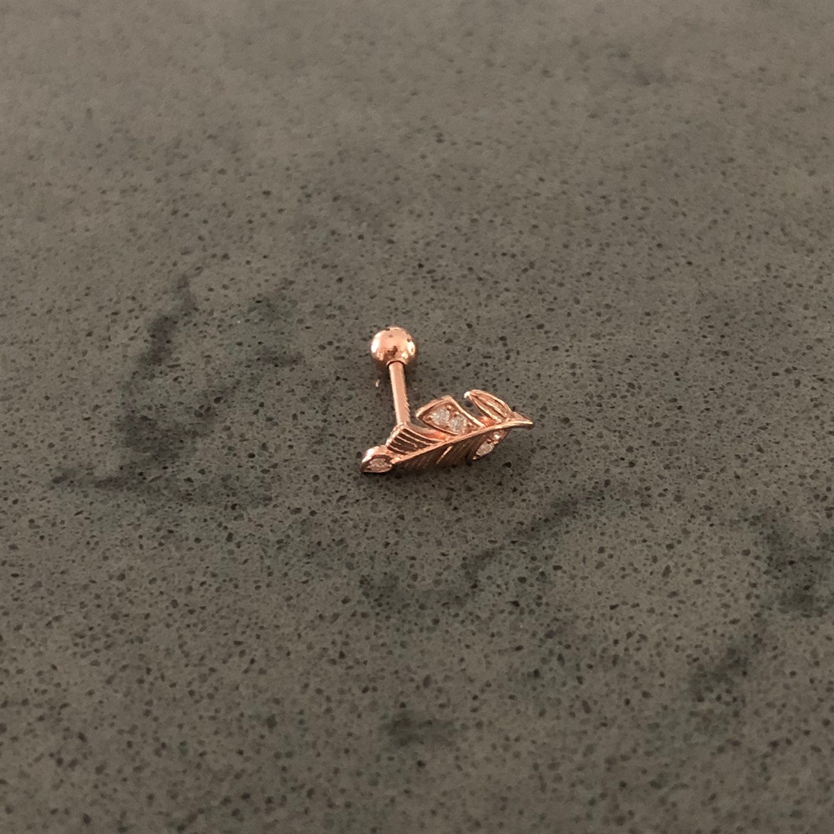 Yaprak Desen Tragus