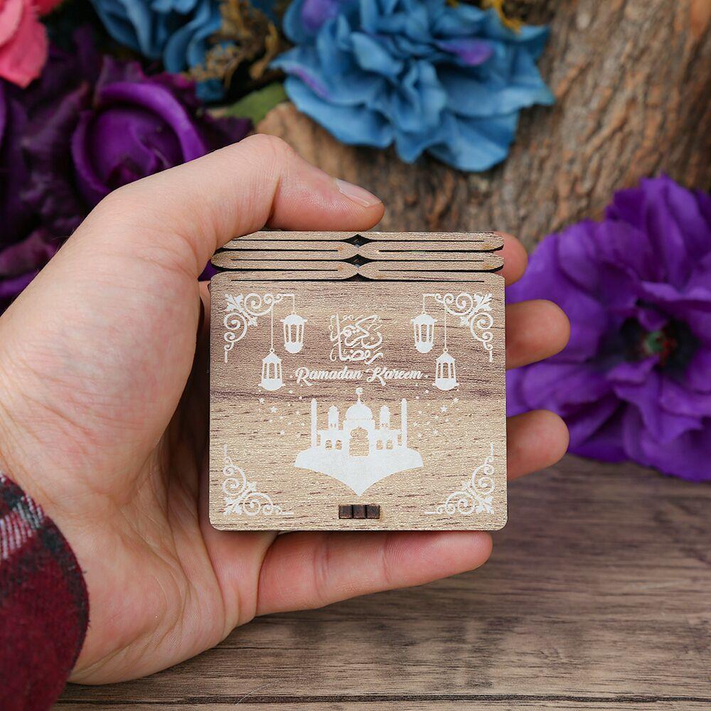 Cami ve Kandil Mini Ahşap Kutu & Mini Kur'an-ı Kerim Kırmızı (8x7cm)