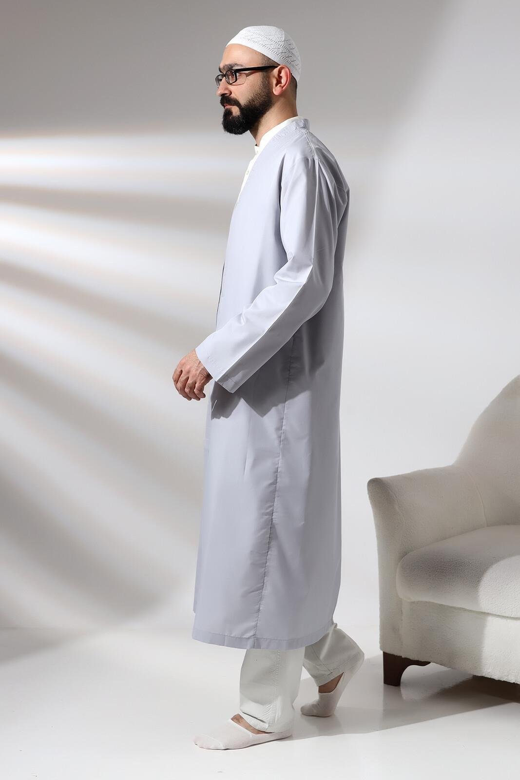 Gri Erkek Namaz Elbisesi V Yaka Düğmesiz Önü Açık Namaz Cübbesi