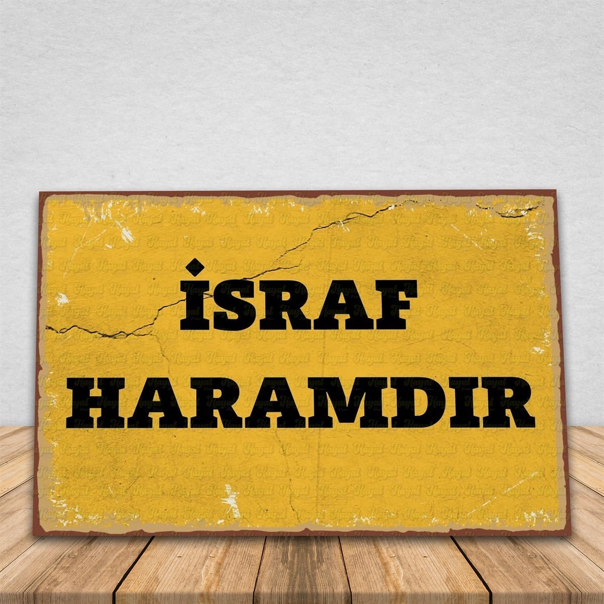 İsraf Haramdır Ahşap Retro