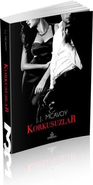 J.J. McAvoyDünya RomanKorkusuzlar