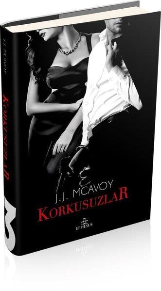 J.J. McAvoyDünya RomanKorkusuzlar