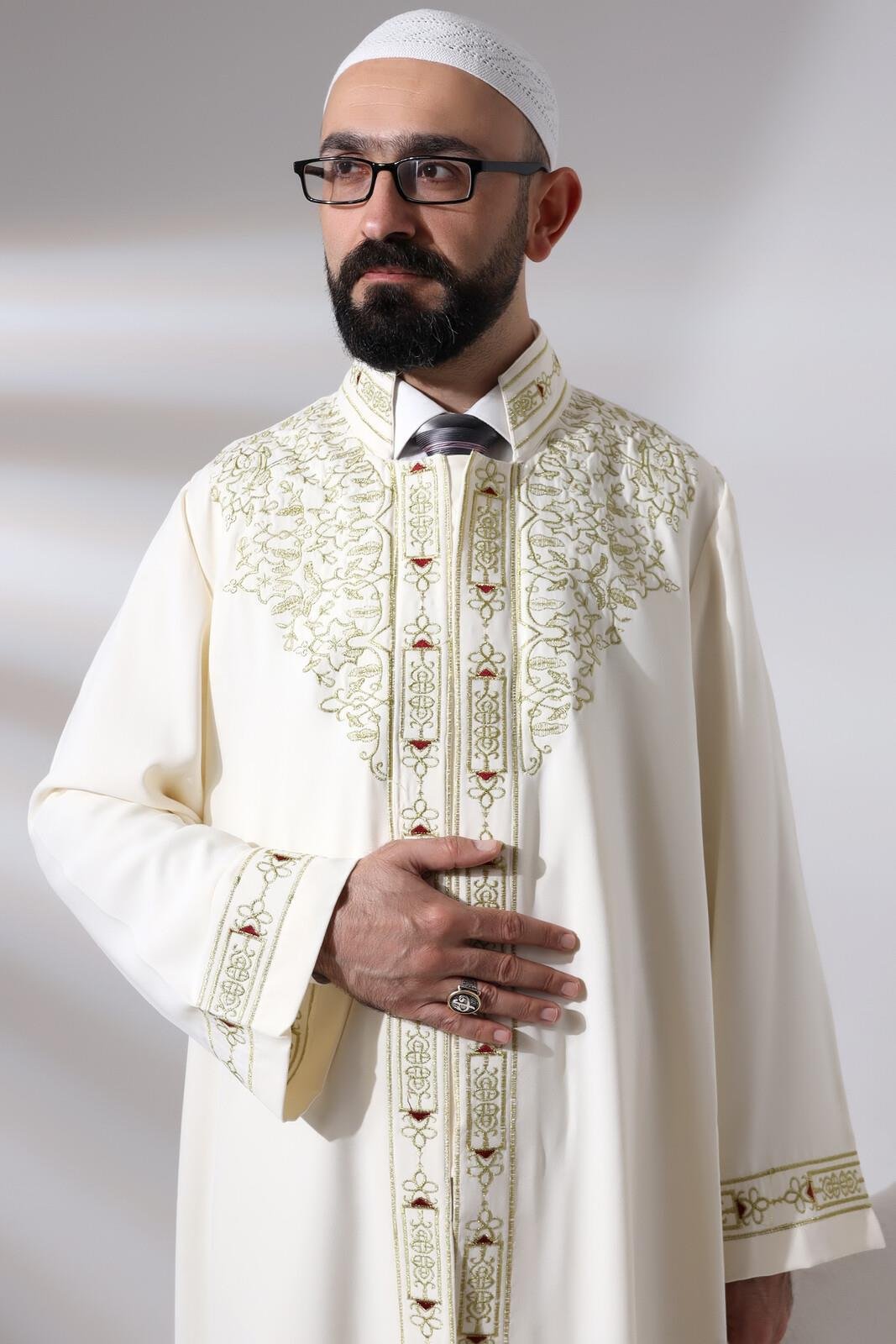 Krem Erkek Namaz Elbisesi Hakim Yaka Nakış İşlemeli İmam Cübbesi