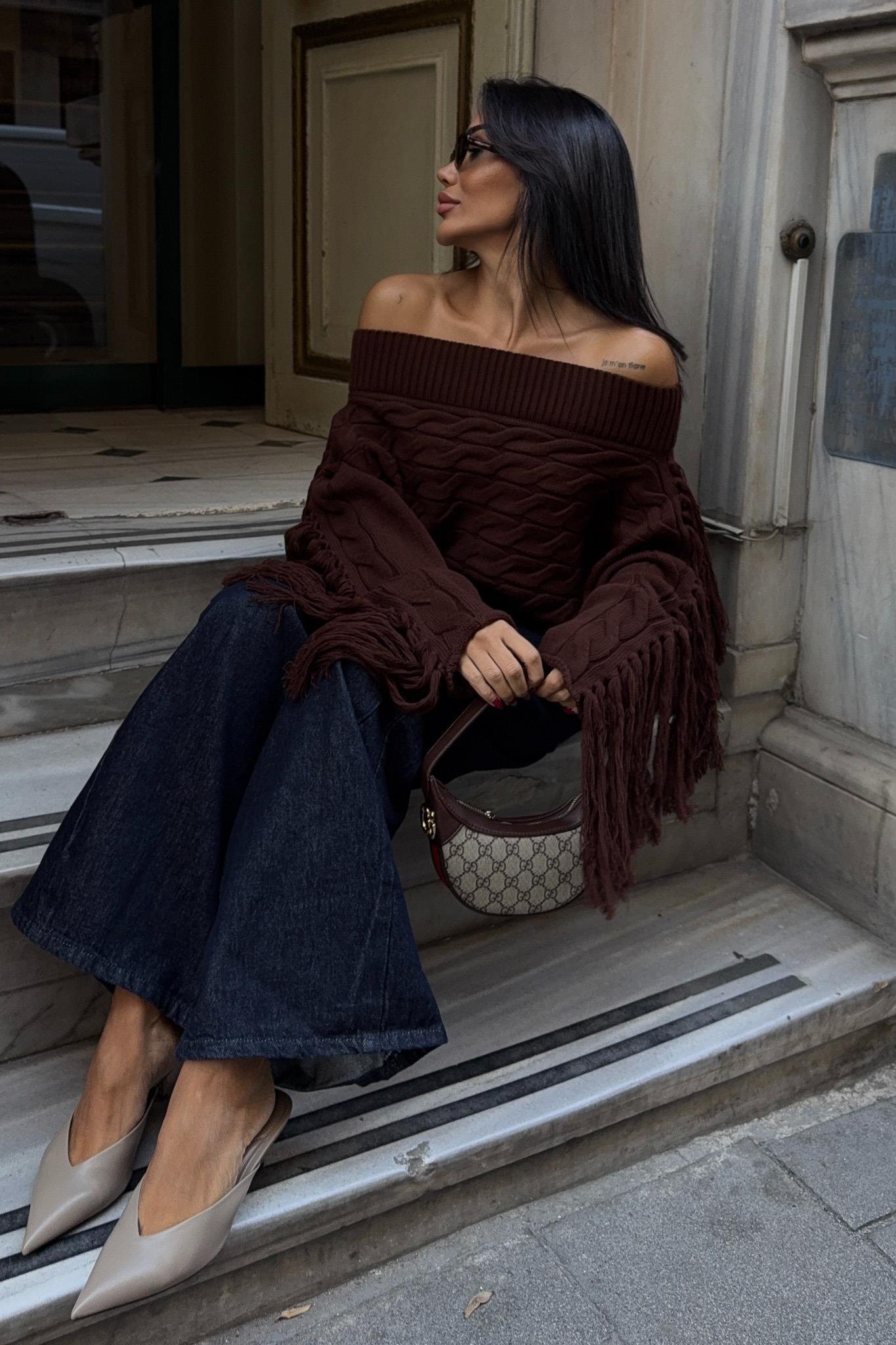 Aidan Püsküllü Kayık Yaka Kazak 1276-15 R1-K-K2