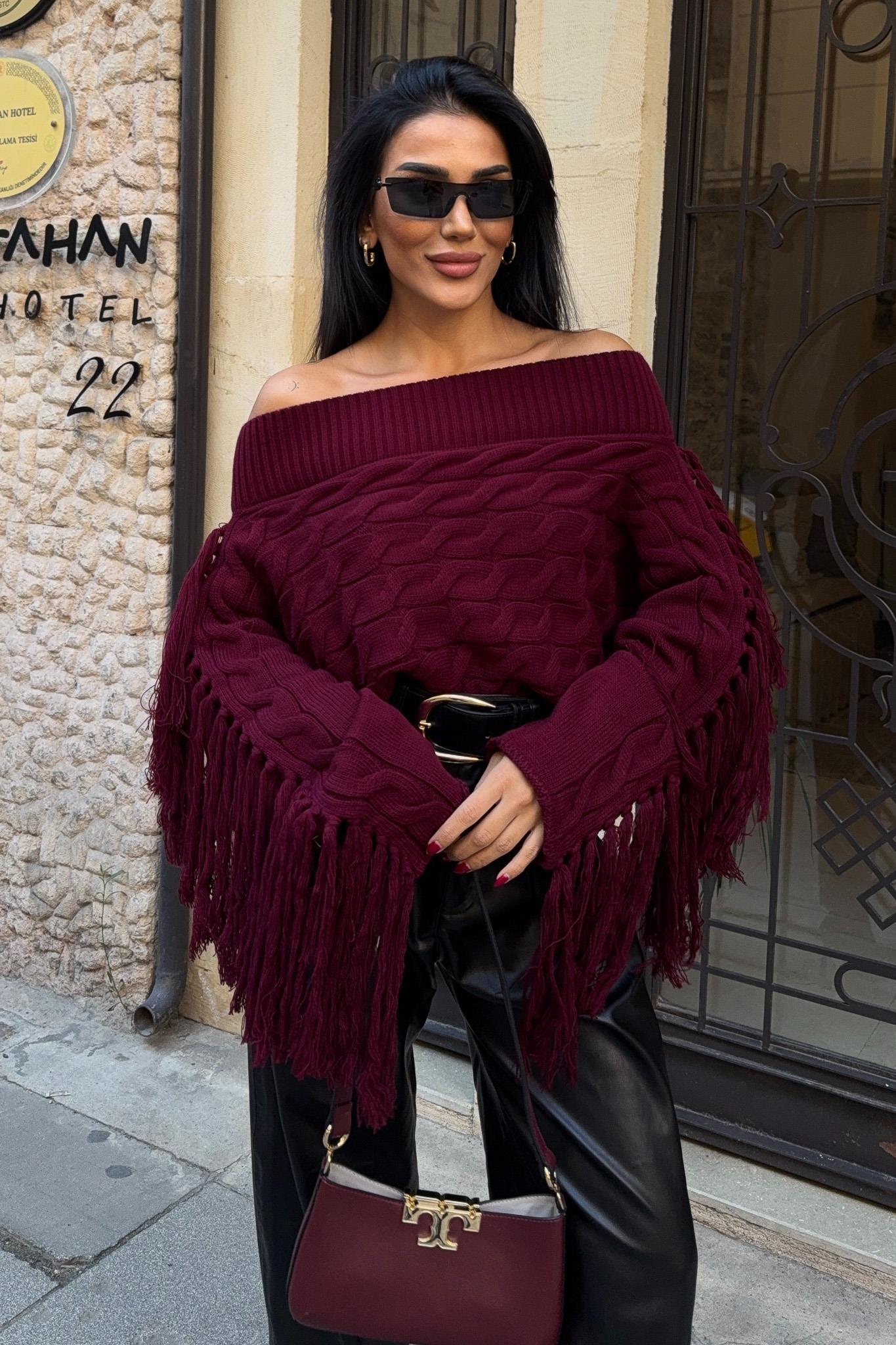 Aidan Püsküllü Kayık Yaka Kazak 1276-15 R1-K-K2