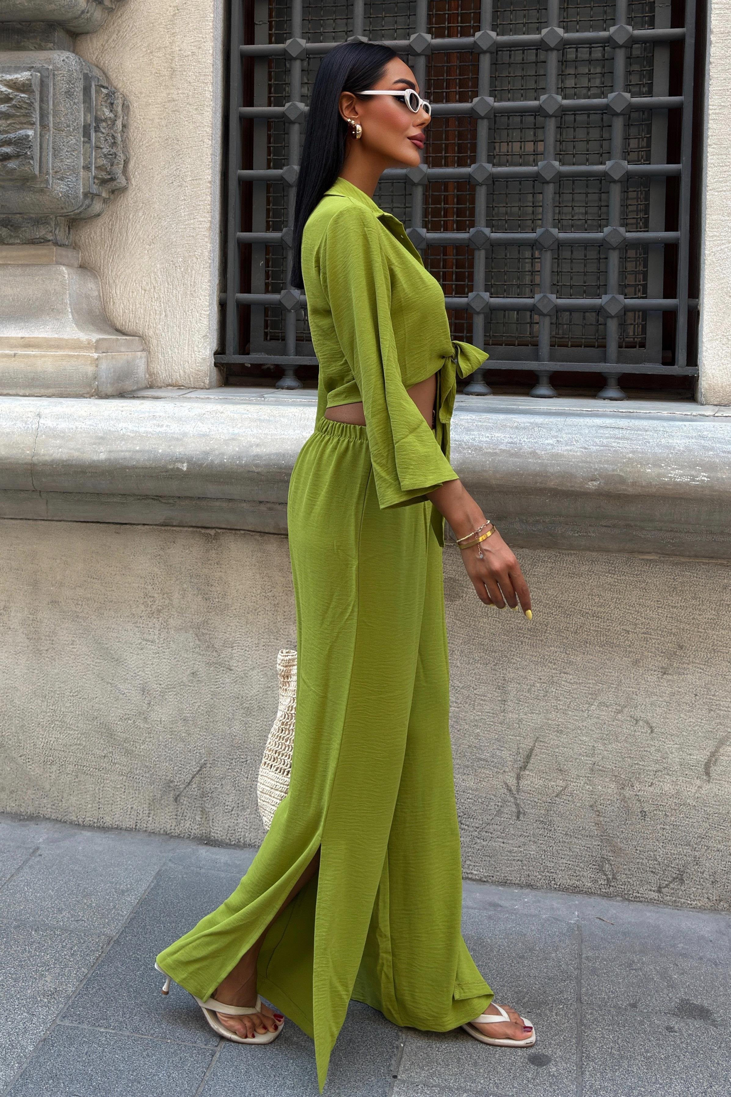 Bağlamalı Gömlek ve Yırtmaç Pantolonlu Ayrobin Takım 10179 R8-J-K3