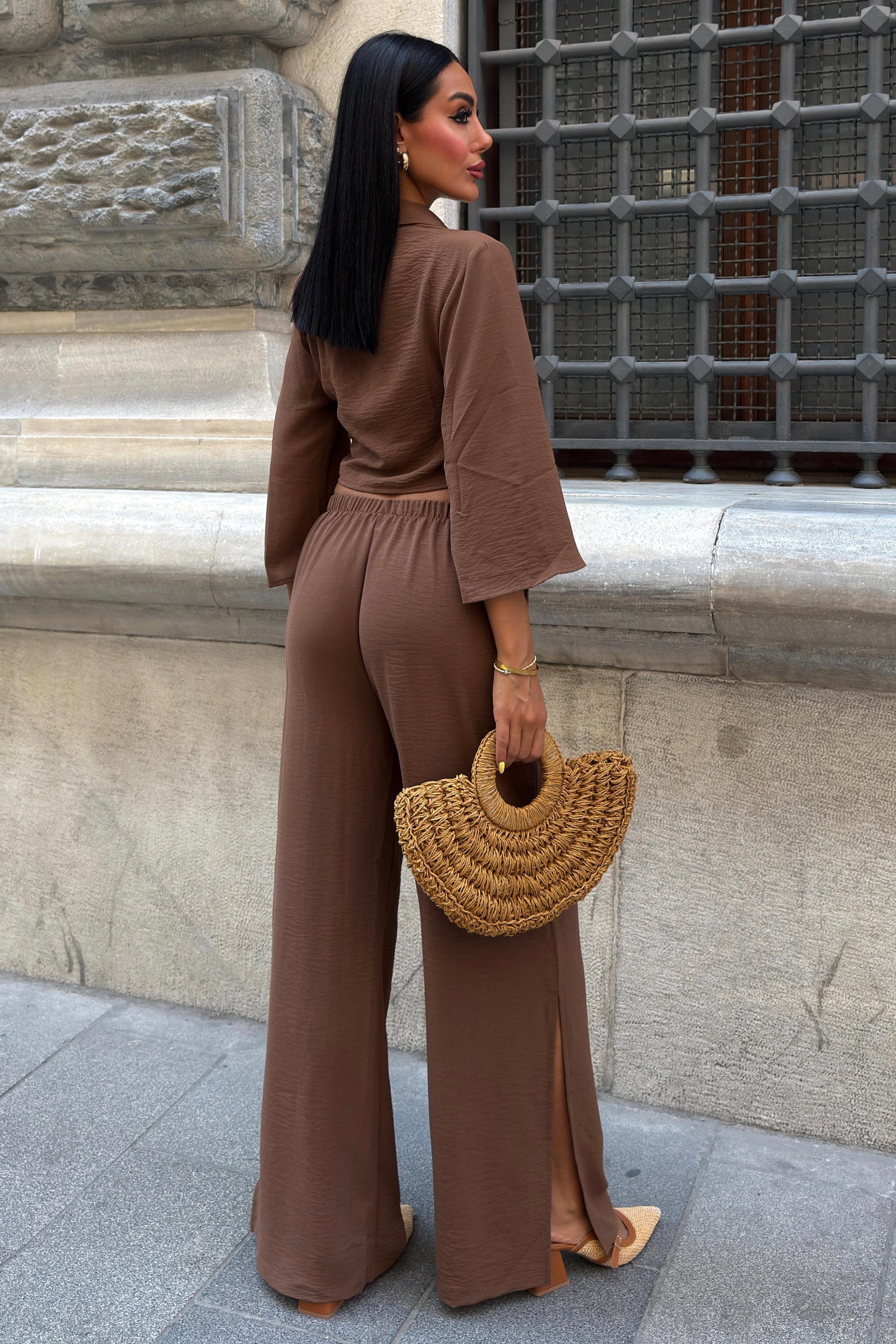 Bağlamalı Gömlek ve Yırtmaç Pantolonlu Ayrobin Takım 10179 R8-J-K3