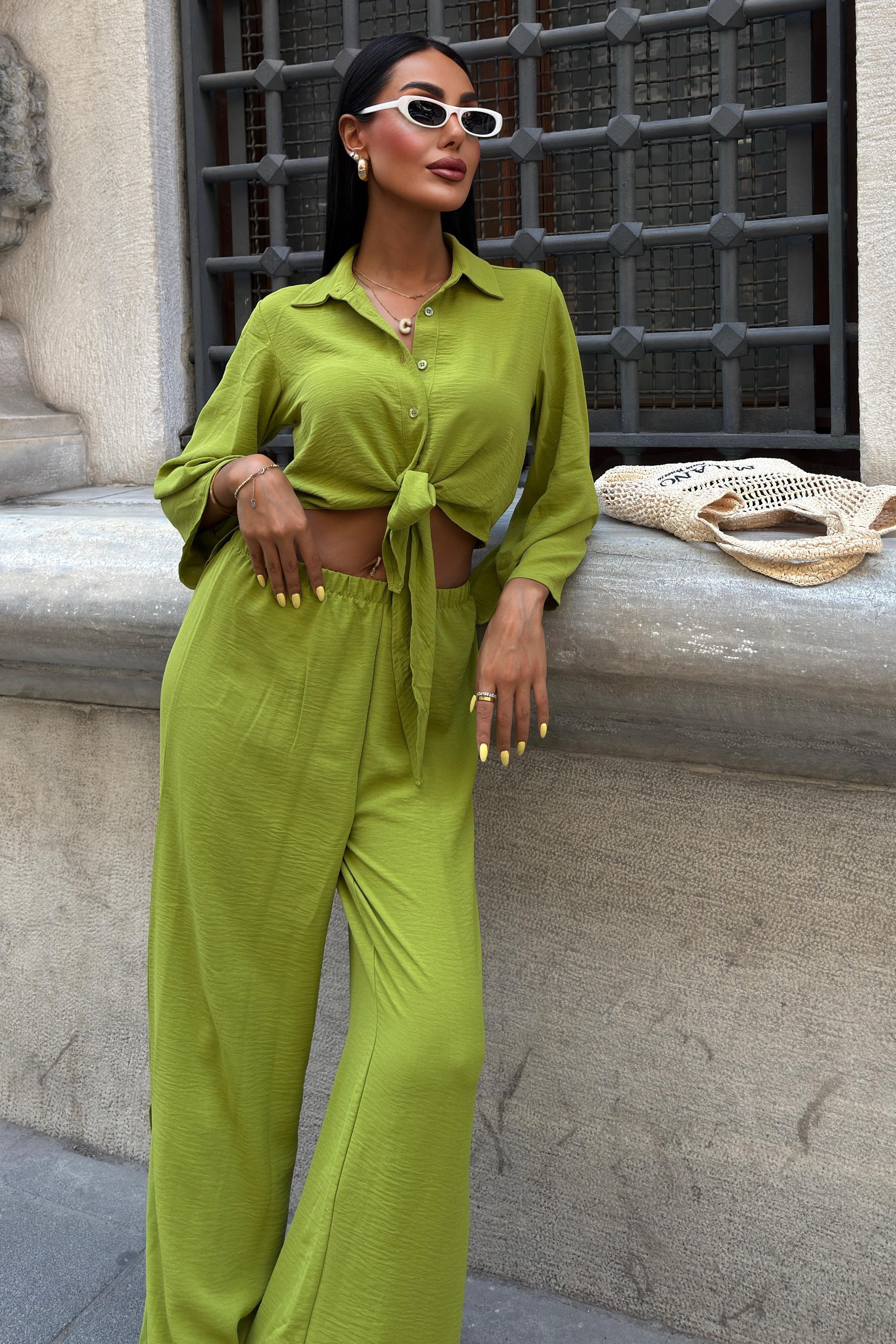 Bağlamalı Gömlek ve Yırtmaç Pantolonlu Ayrobin Takım 10179 R8-J-K3