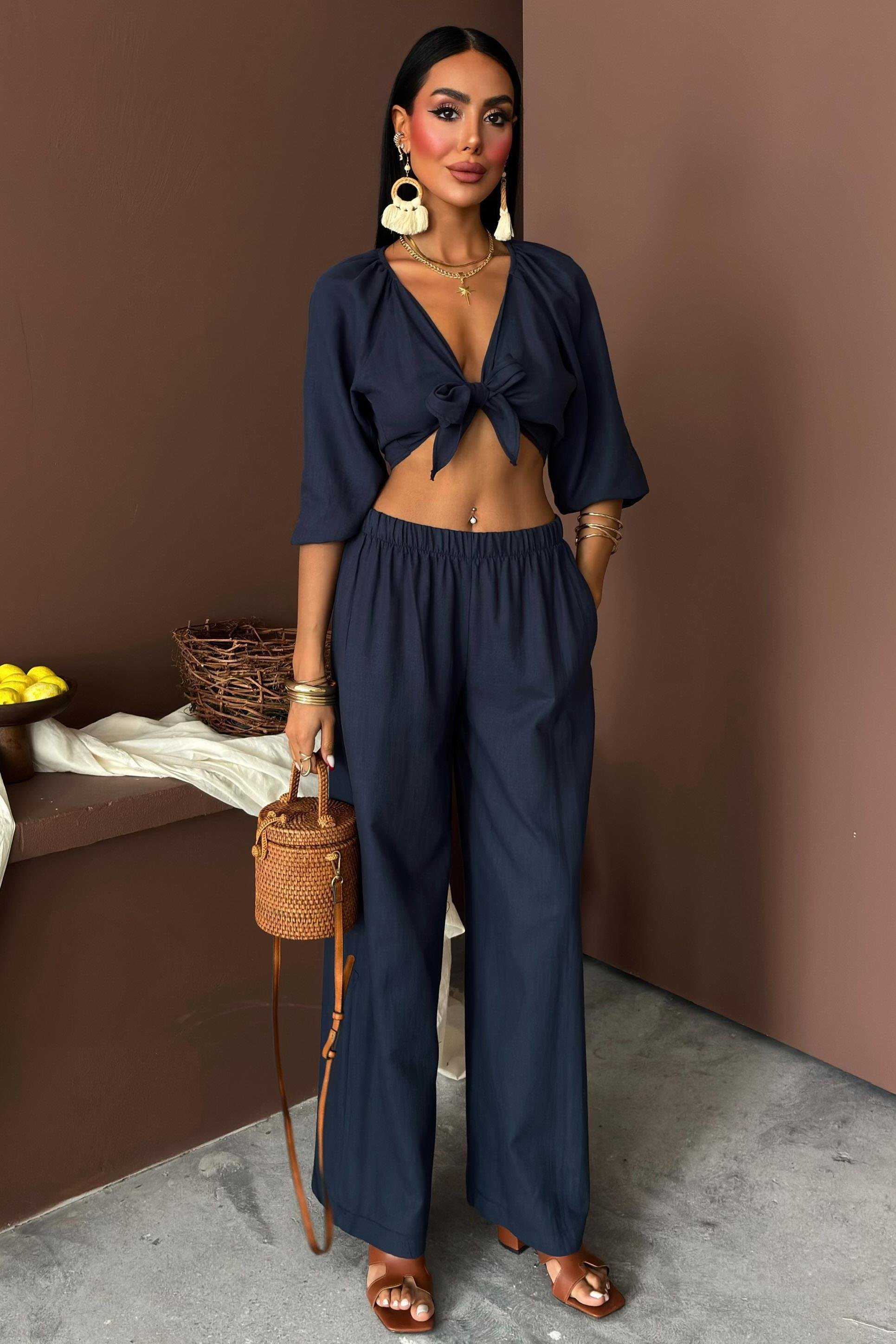 Balon Kollu ve Bağlama Detaylı Keten Takım 10182