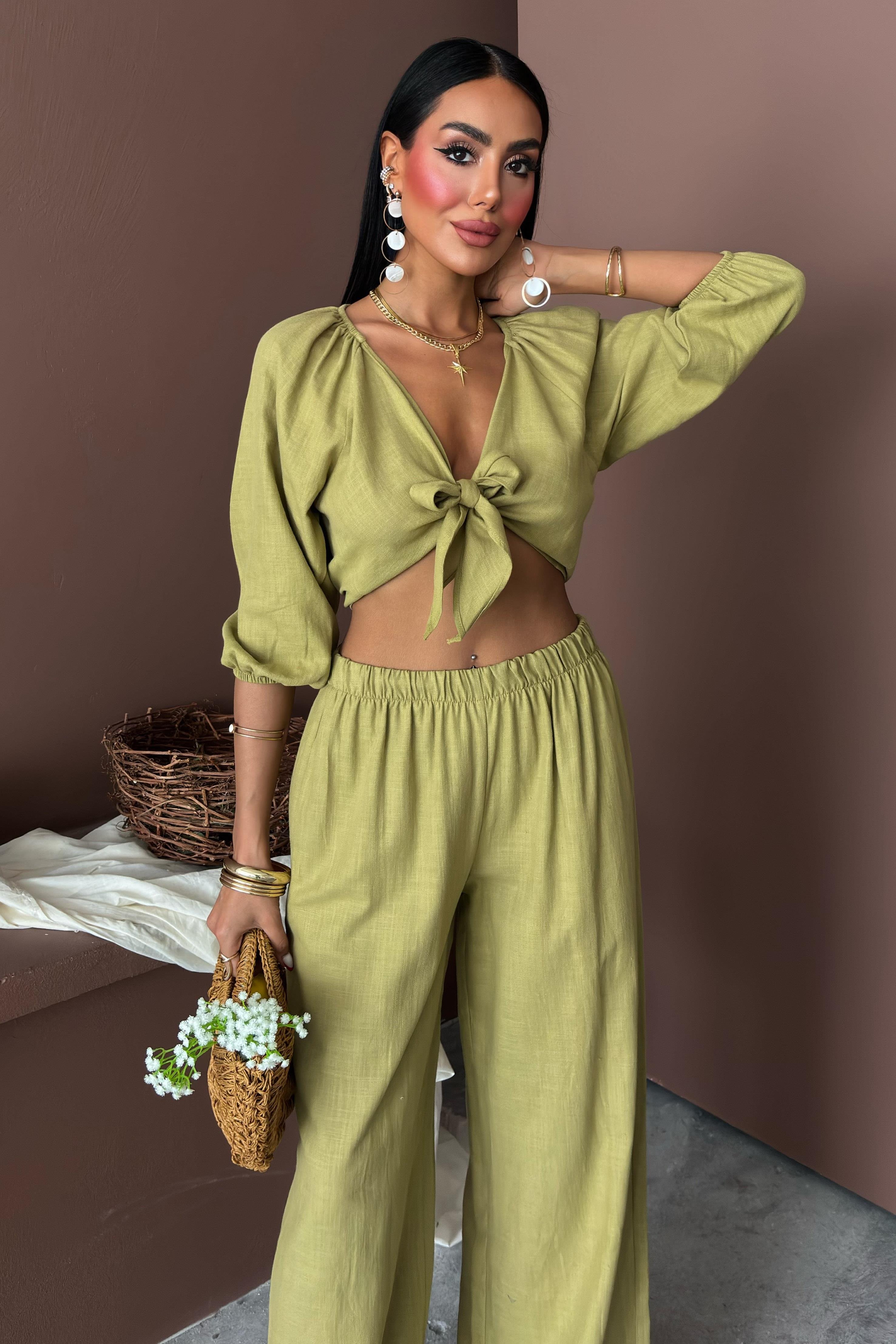 Balon Kollu ve Bağlama Detaylı Keten Takım 10182