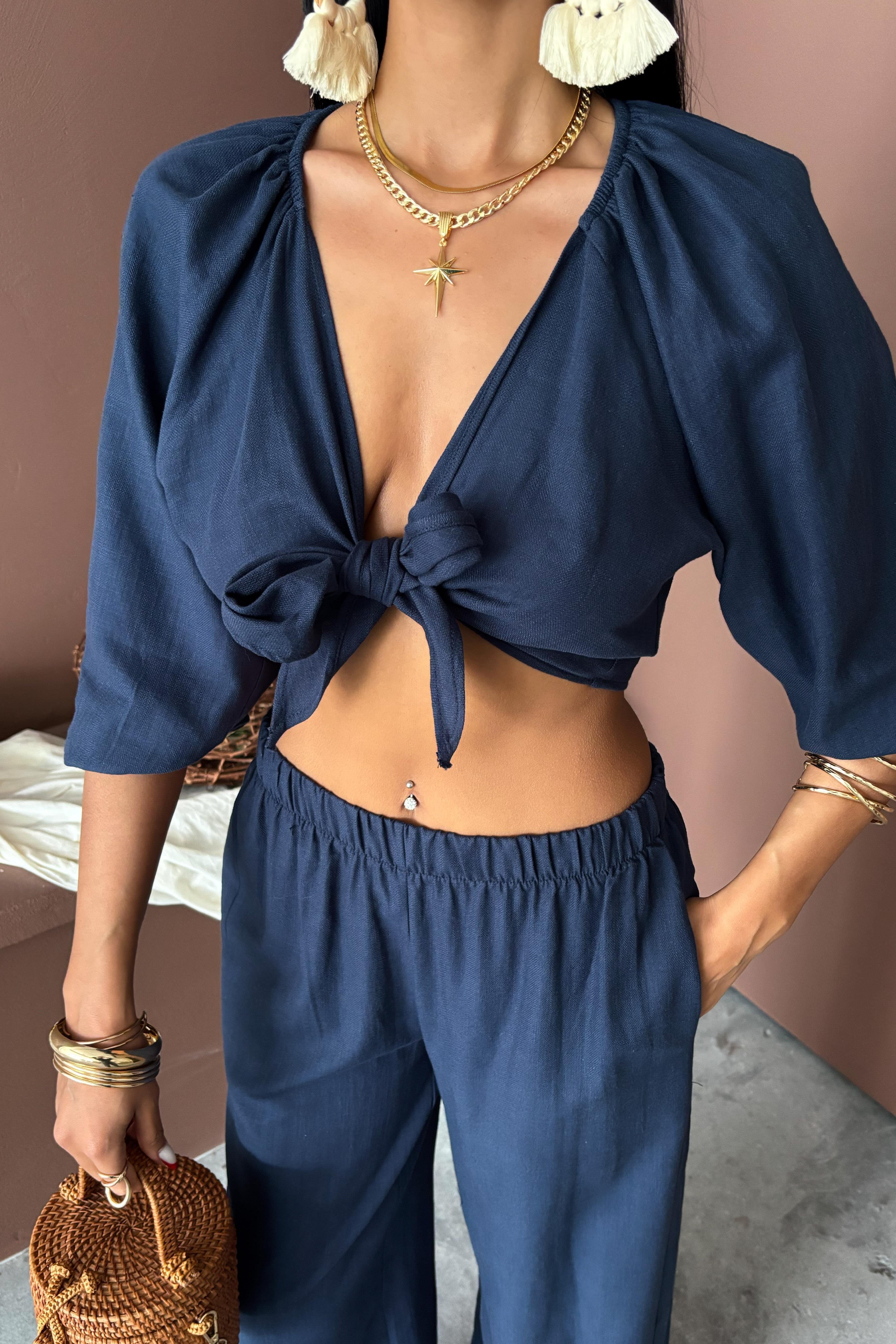 Balon Kollu ve Bağlama Detaylı Keten Takım 10182