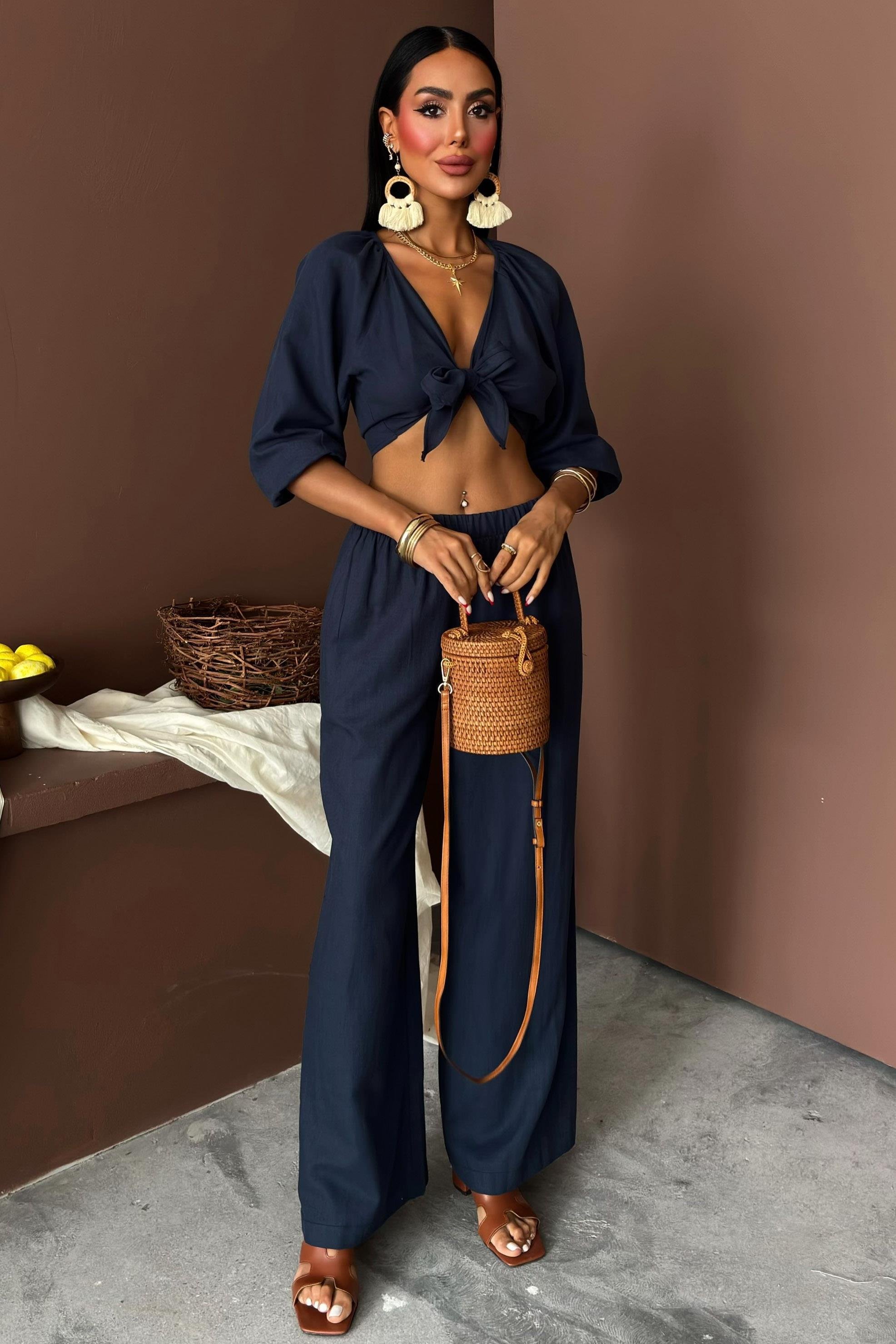 Balon Kollu ve Bağlama Detaylı Keten Takım 10182