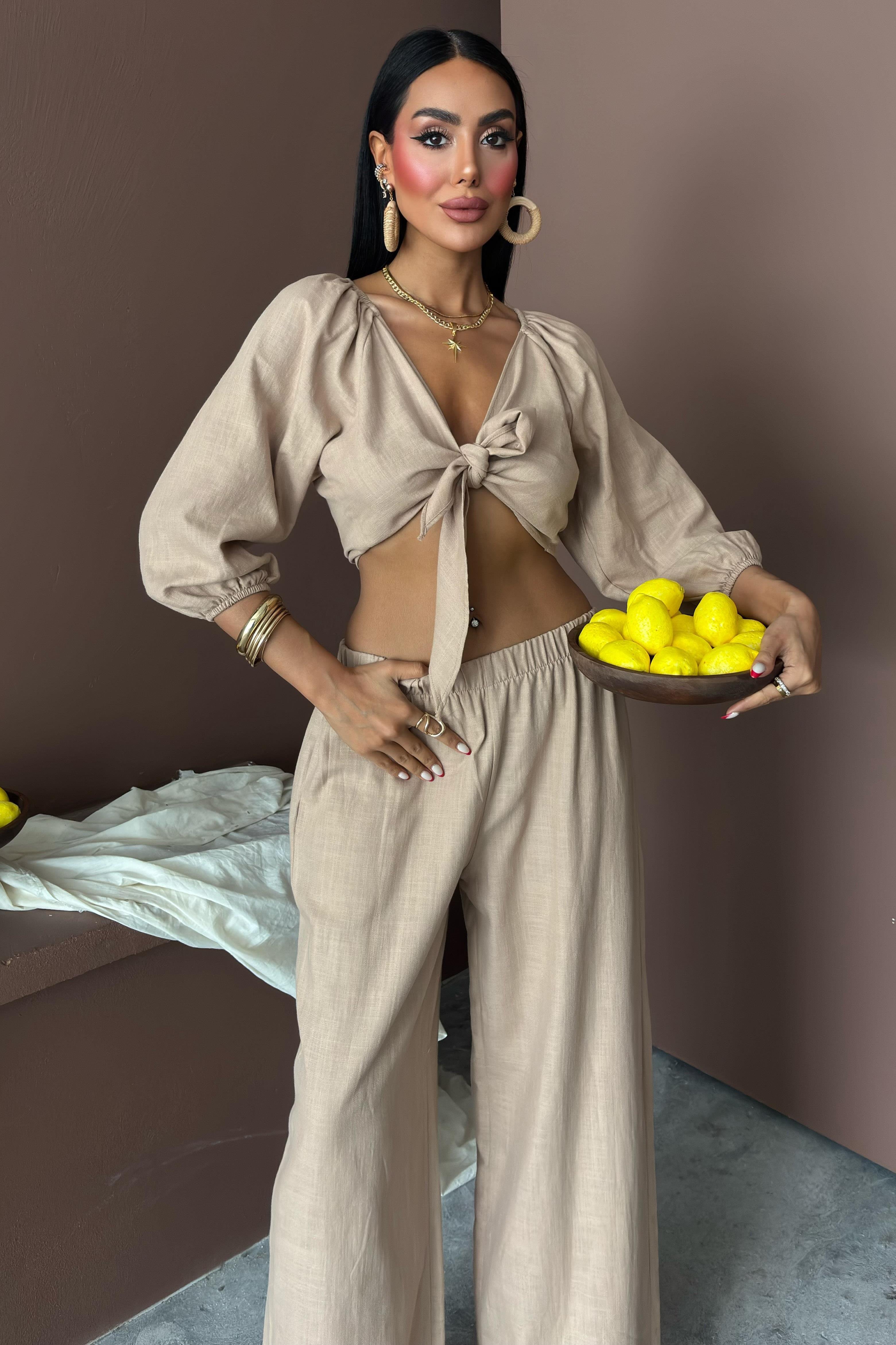 Balon Kollu ve Bağlama Detaylı Keten Takım 10182