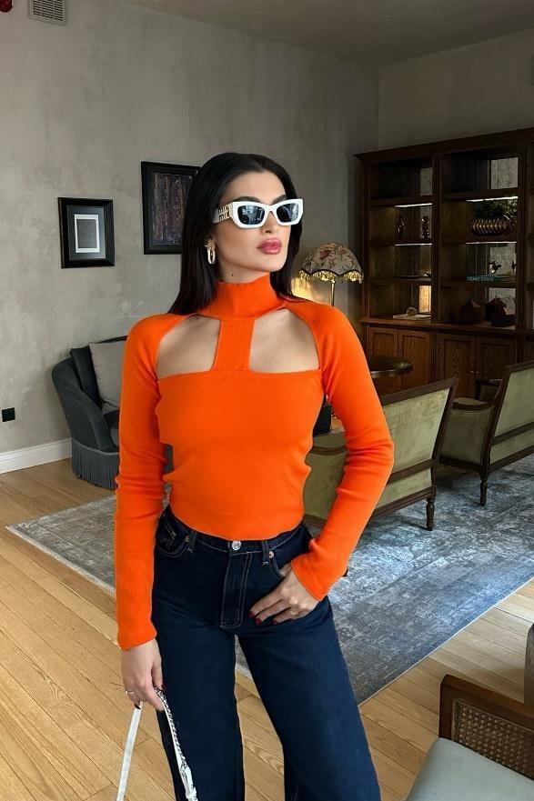 Bethany Cut Out Bluz 3126-02 R4-F-K2