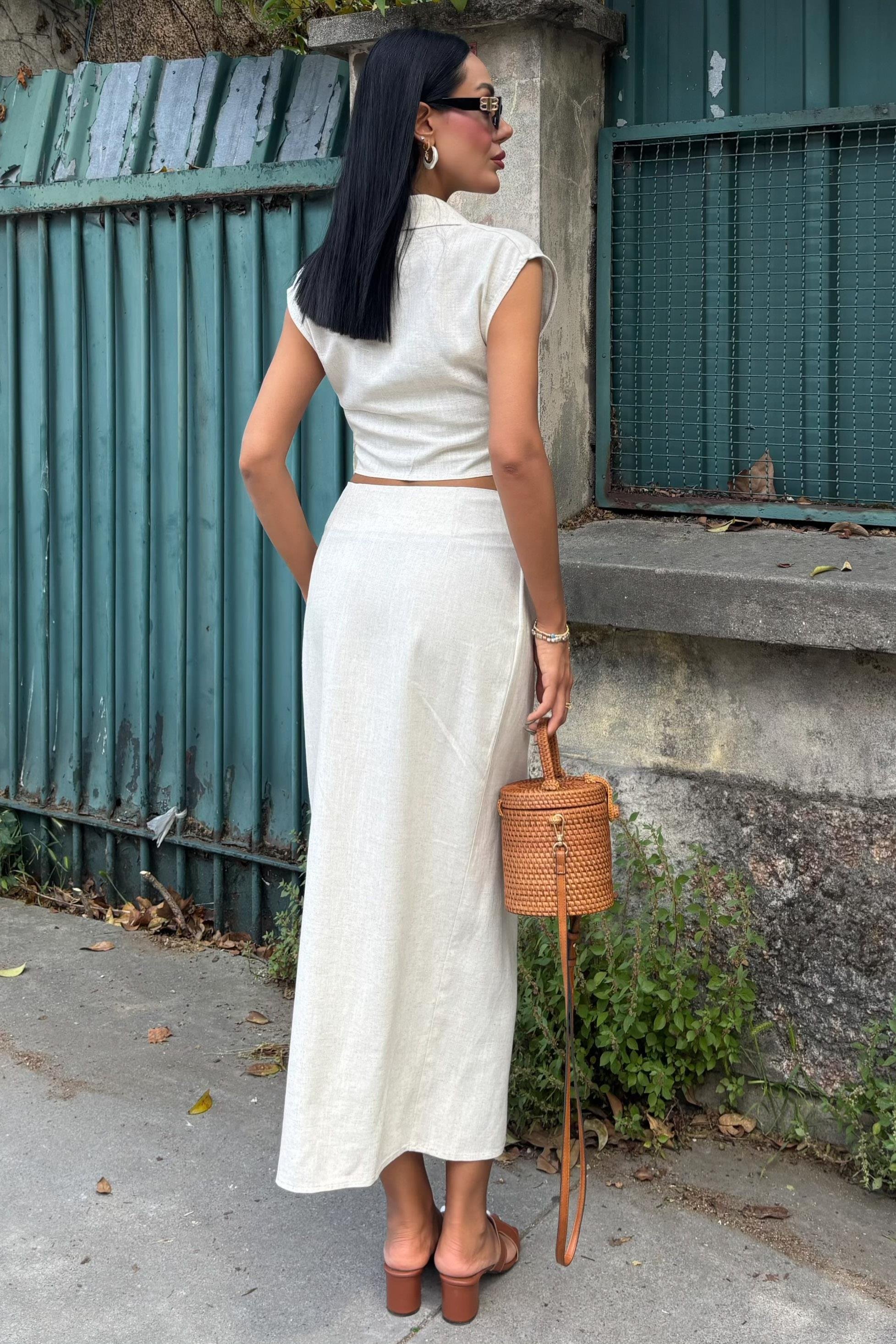 Bluzu Büzgülü ve Eteği Tokalı Keten Takım 10204 R8-E-K4