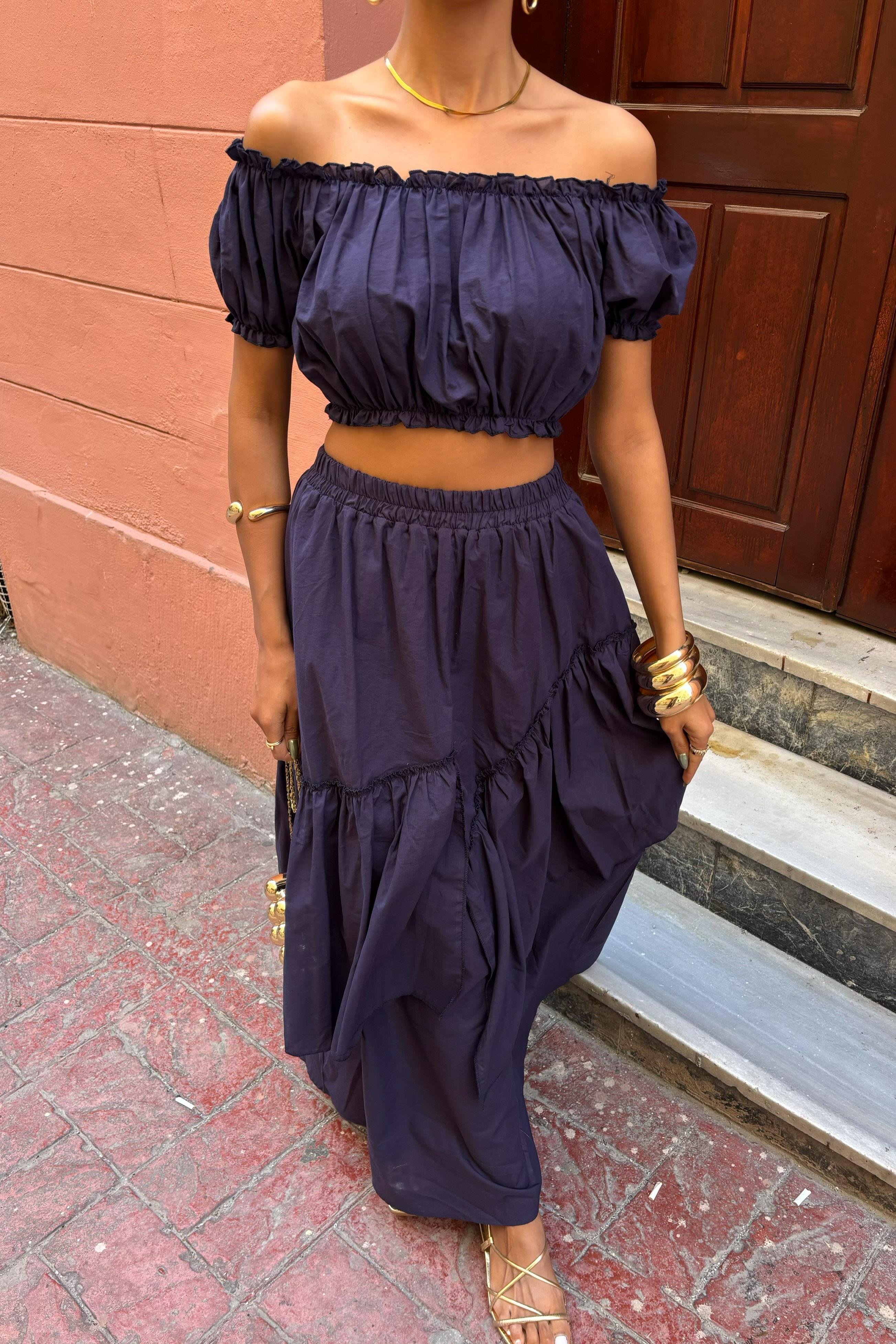 Büzgülü Crop Kat Detaylı Fırfır Etekli Takım 10196 R8-B-K3