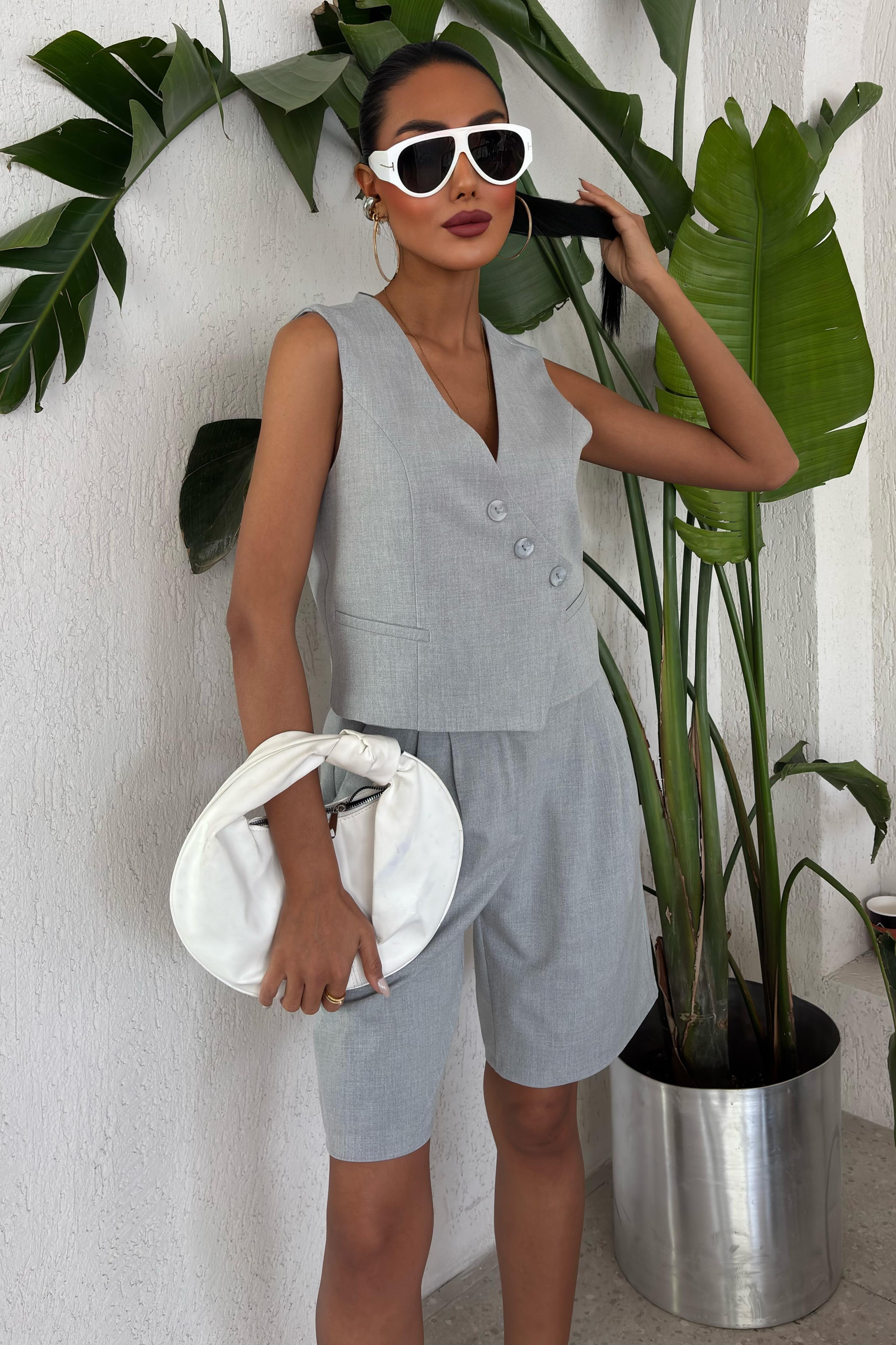 Çapraz Düğmeli ve Bermuda Şortlu Yelekli Takım 10171 R9-I-K5