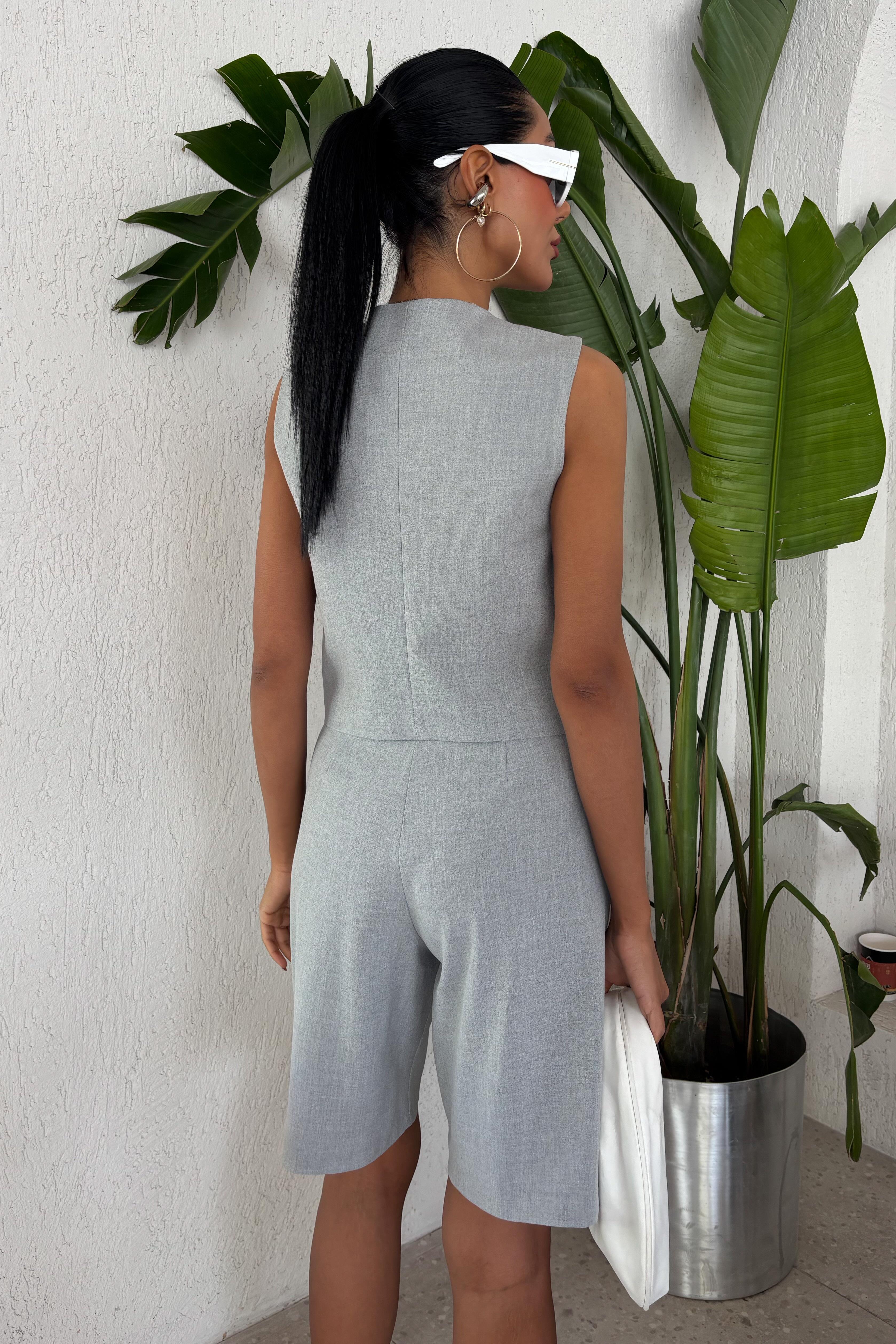 Çapraz Düğmeli ve Bermuda Şortlu Yelekli Takım 10171 R9-I-K5