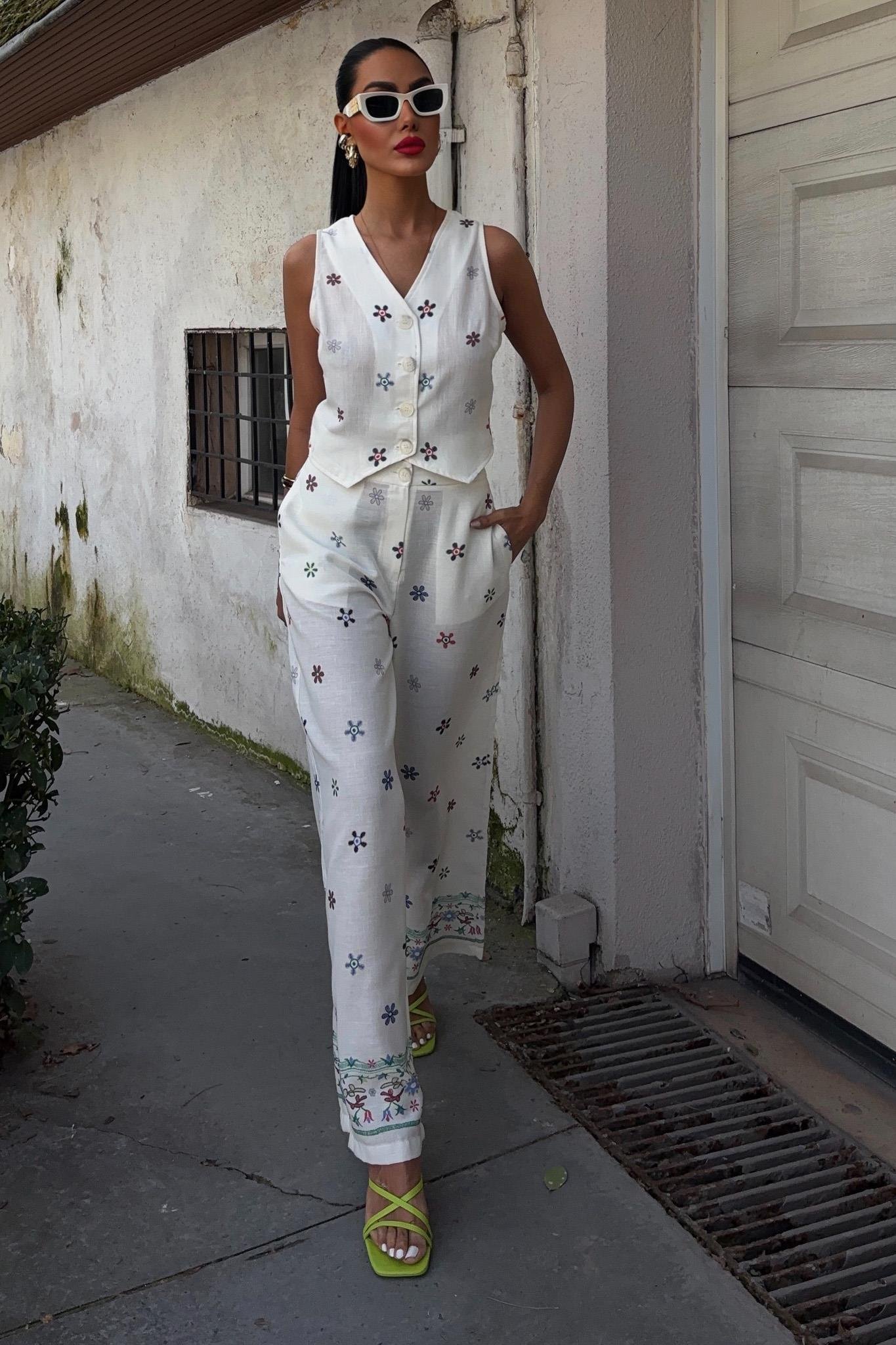 Çiçek Baskılı Paçası Su Yolu Keten Takım 10147 R8-E-K4