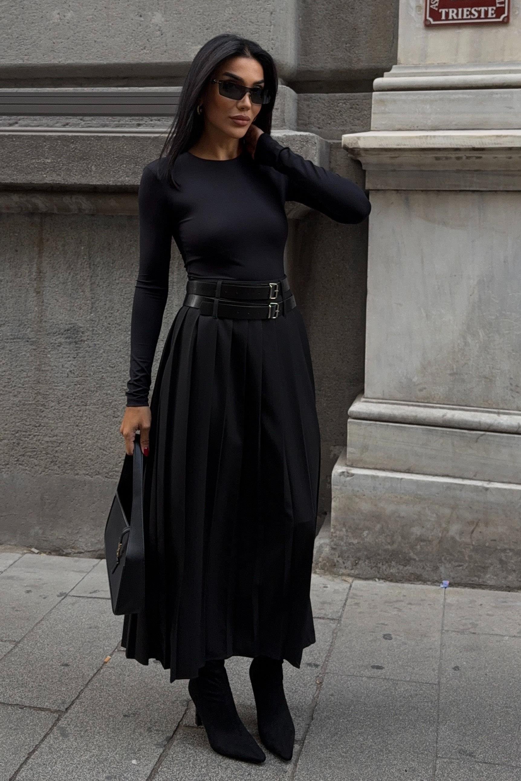 Çift Kemer Detaylı ve Yırtmaçlı Pileli Etek 4055