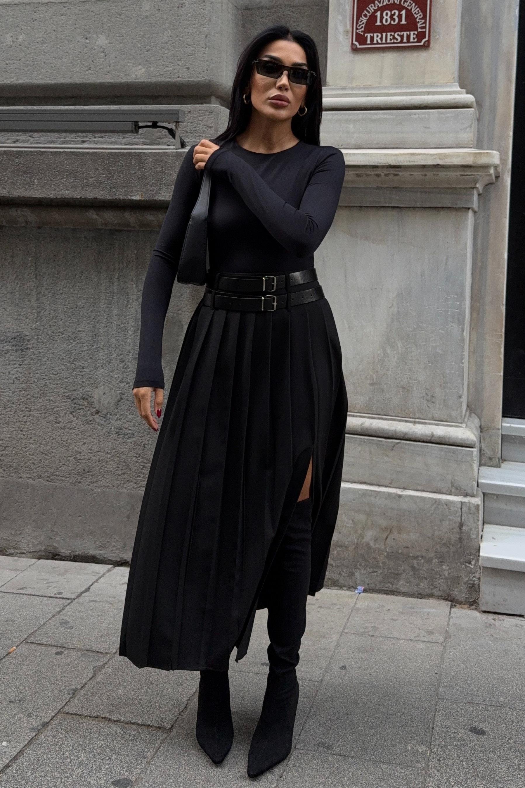 Çift Kemer Detaylı ve Yırtmaçlı Pileli Etek 4055