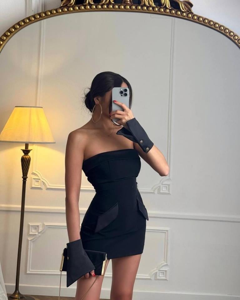 Dalgıç Kumaç Manşet Detaylı Straplez Elbise