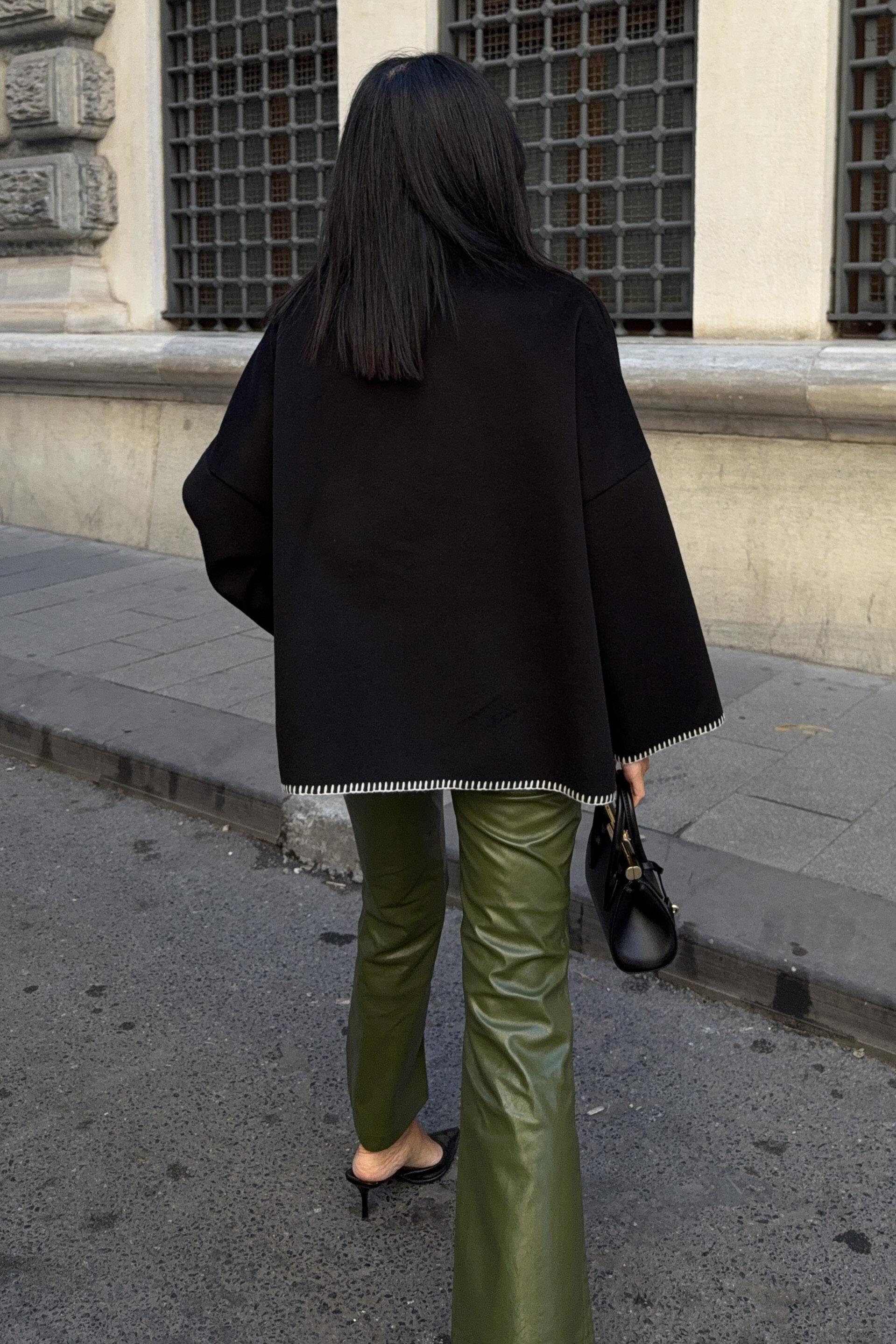 Dikiş Detaylı Dik Yaka Kaşe Ceket 6138