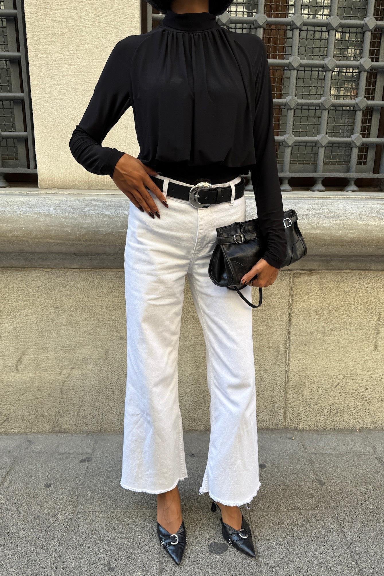 Döküm Detaylı Boğazlı Sandy Bluz 3480 R3-E-K3