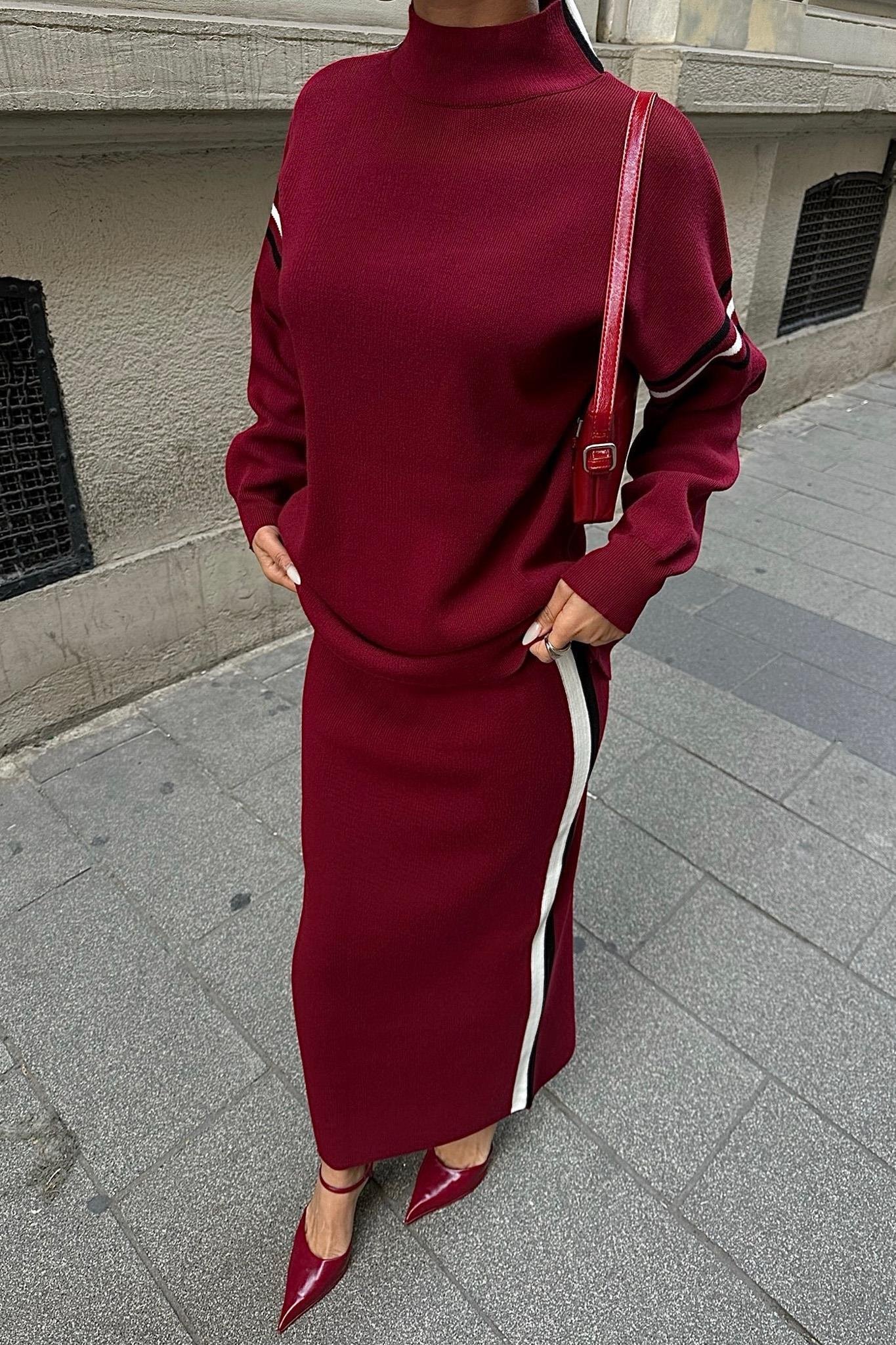 Etekli Spor Çizgili Takım 9991 R3-C-K2