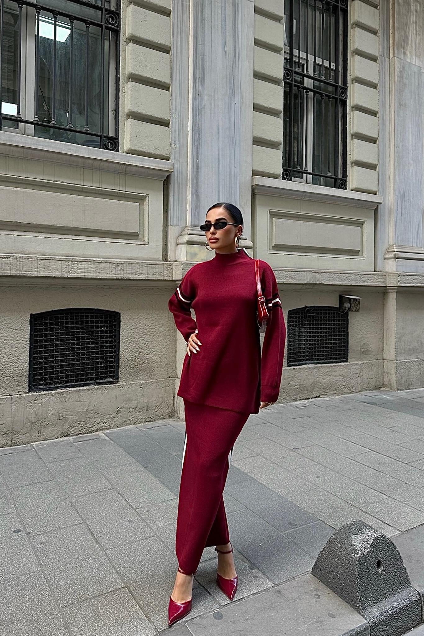 Etekli Spor Çizgili Takım 9991 R3-C-K2