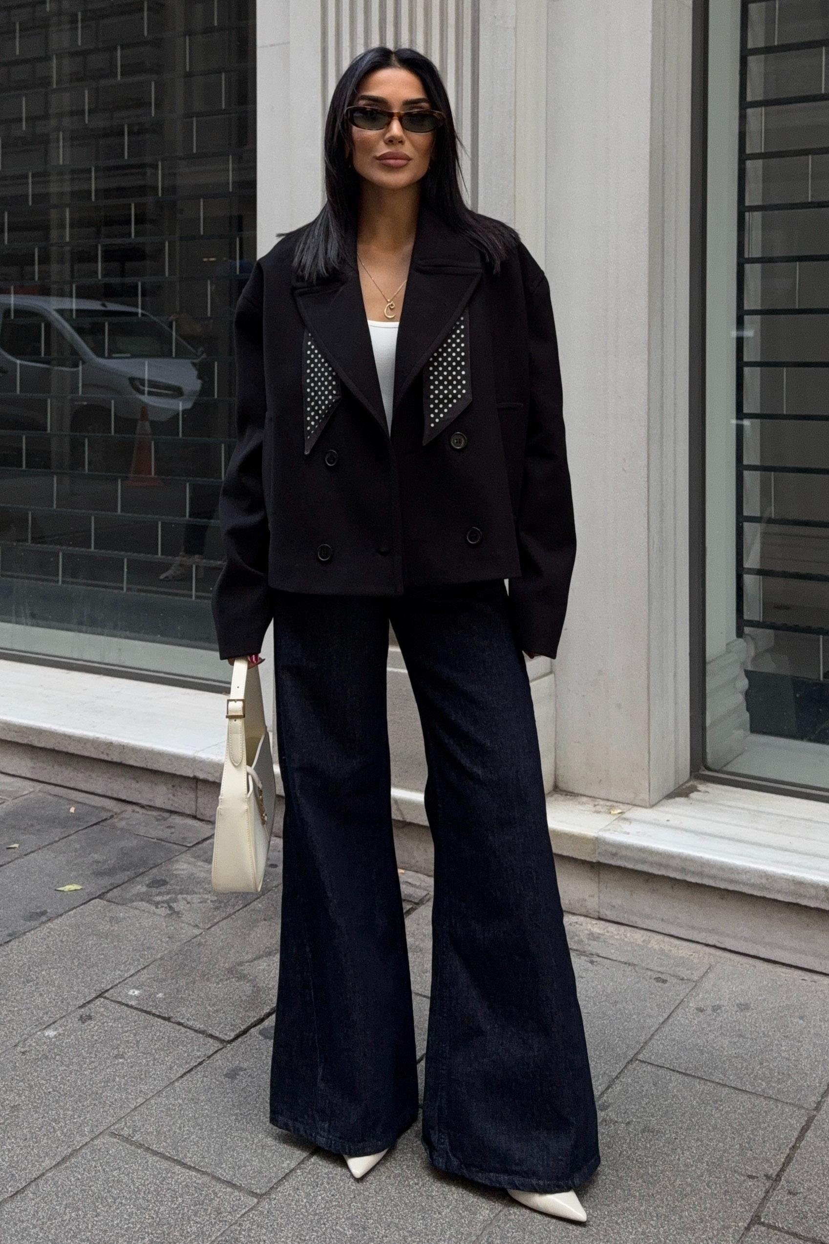 Fular Detaylı Premium Kaşe Ceket 7072