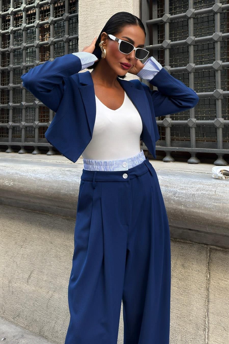 Garni Detaylı Crop Ceketli Takım 10075 R9-I-K3