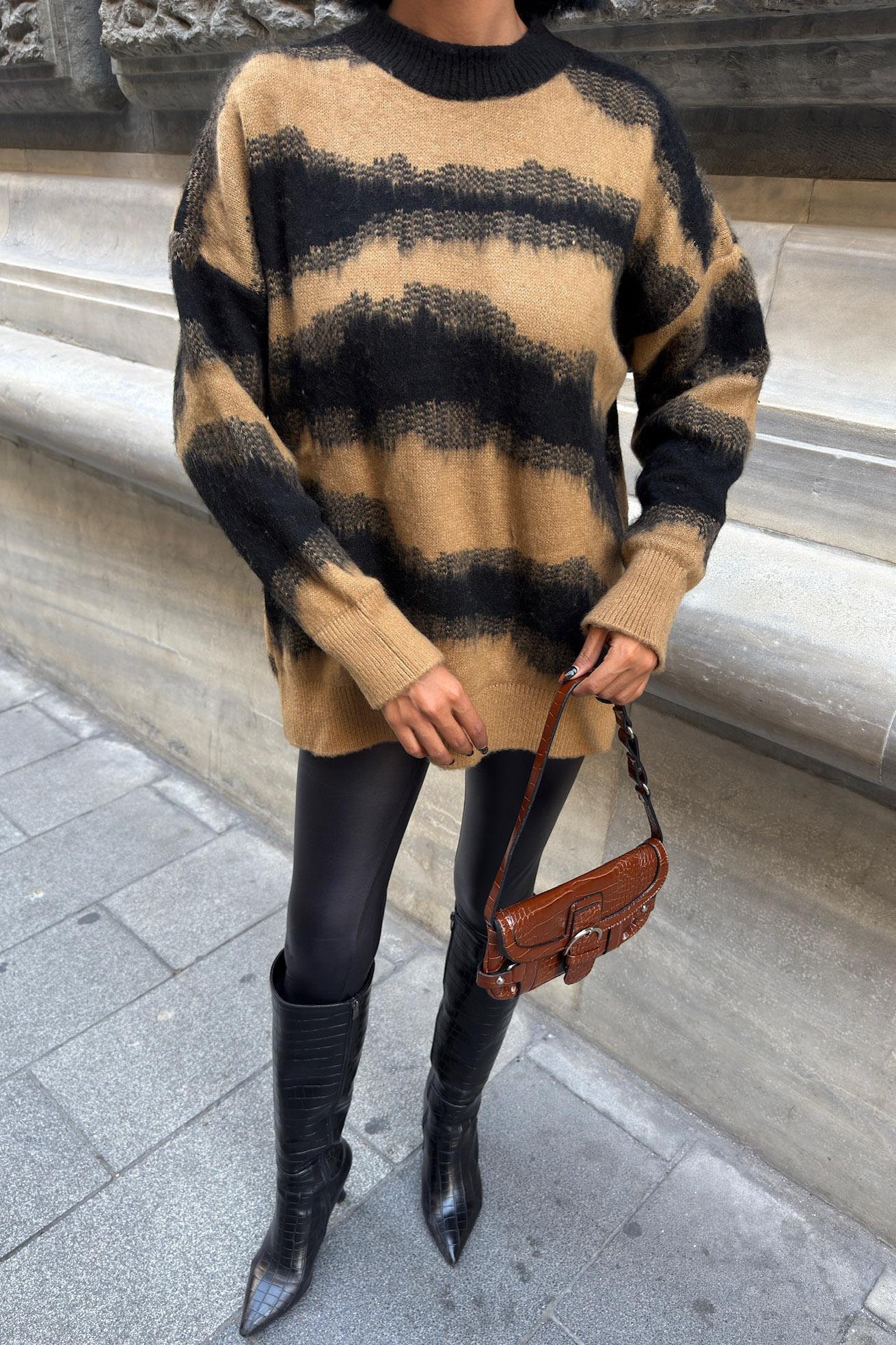 Geçiş Detaylı Şardonlu Kazak 1346 R3-E-K2