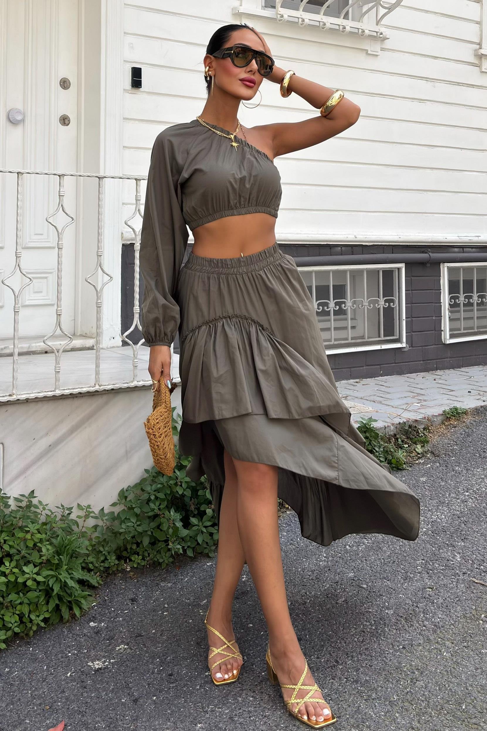 Gipe ve Lastik Detaylı Tek Omuz Takım 10197 R9-A-K2