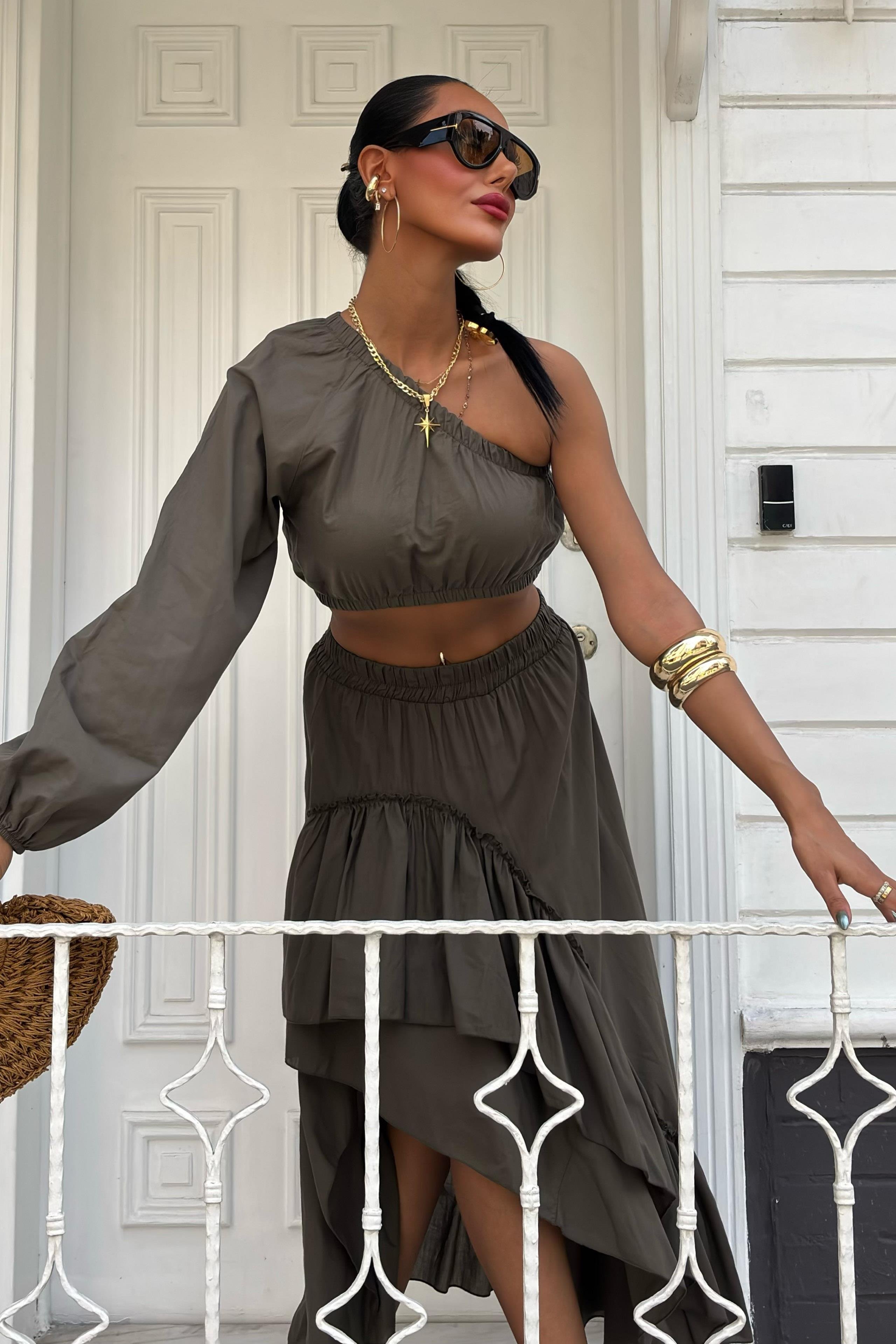 Gipe ve Lastik Detaylı Tek Omuz Takım 10197 R9-A-K2