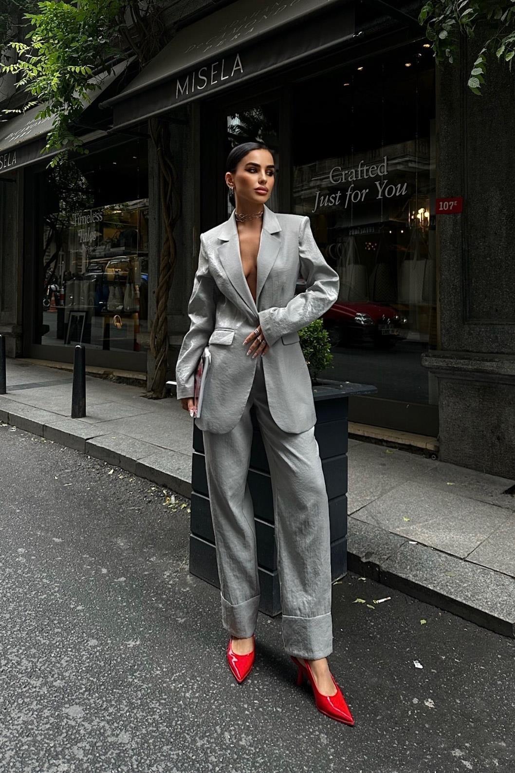 Gisella Parlak Saten Takım 9851 R8-D-K5