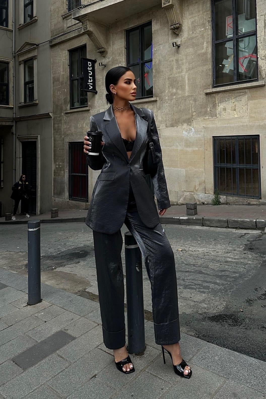 Gisella Parlak Saten Takım 9851 R8-D-K5