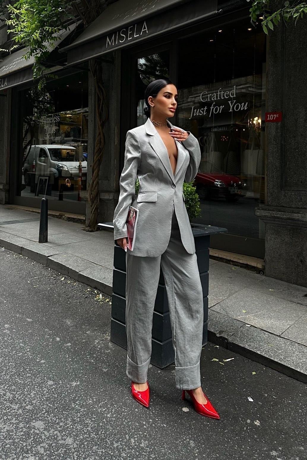 Gisella Parlak Saten Takım 9851 R8-D-K5