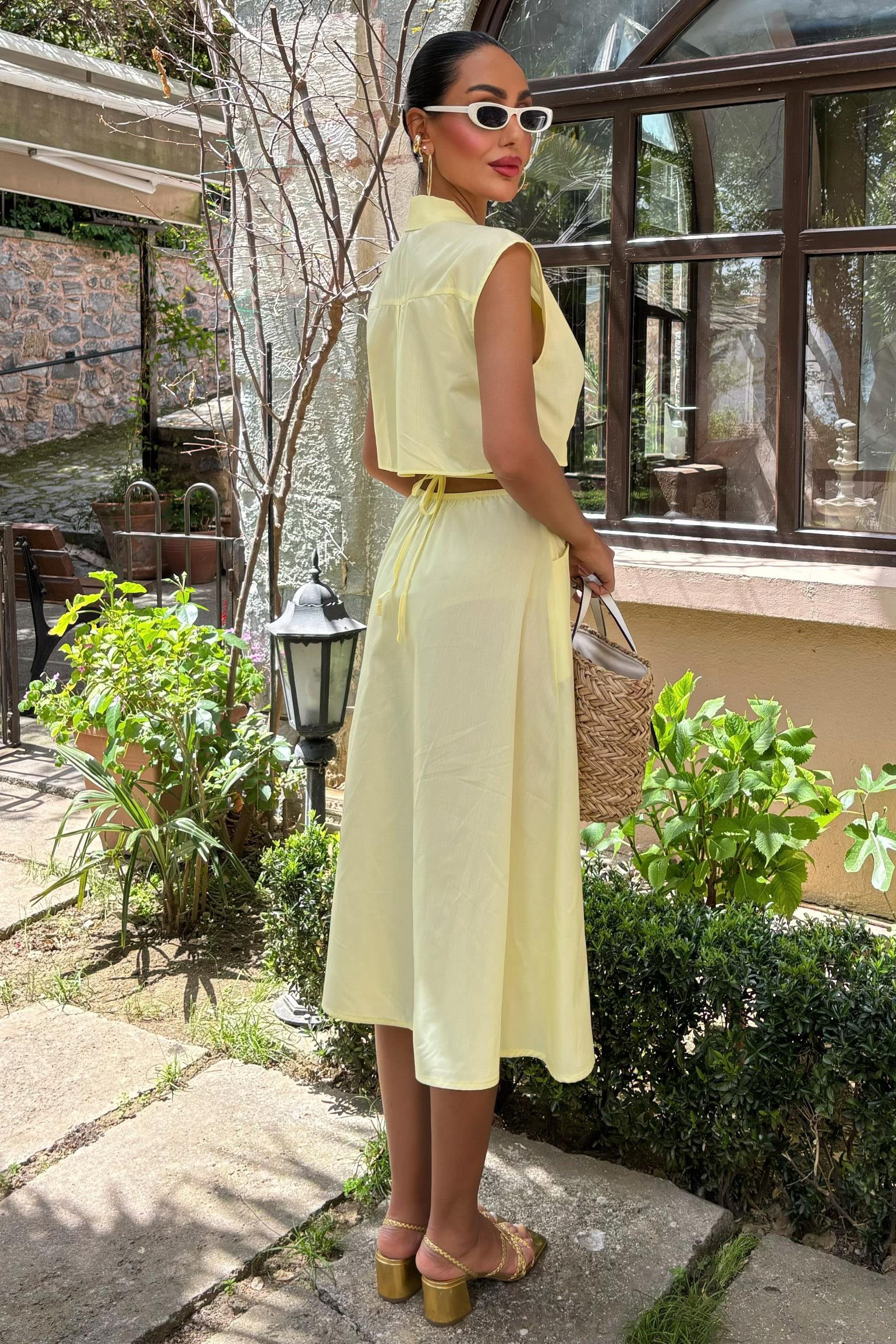 Göbeği Halka Detaylı Midi Boy Elbise 2896 R8-H-K1