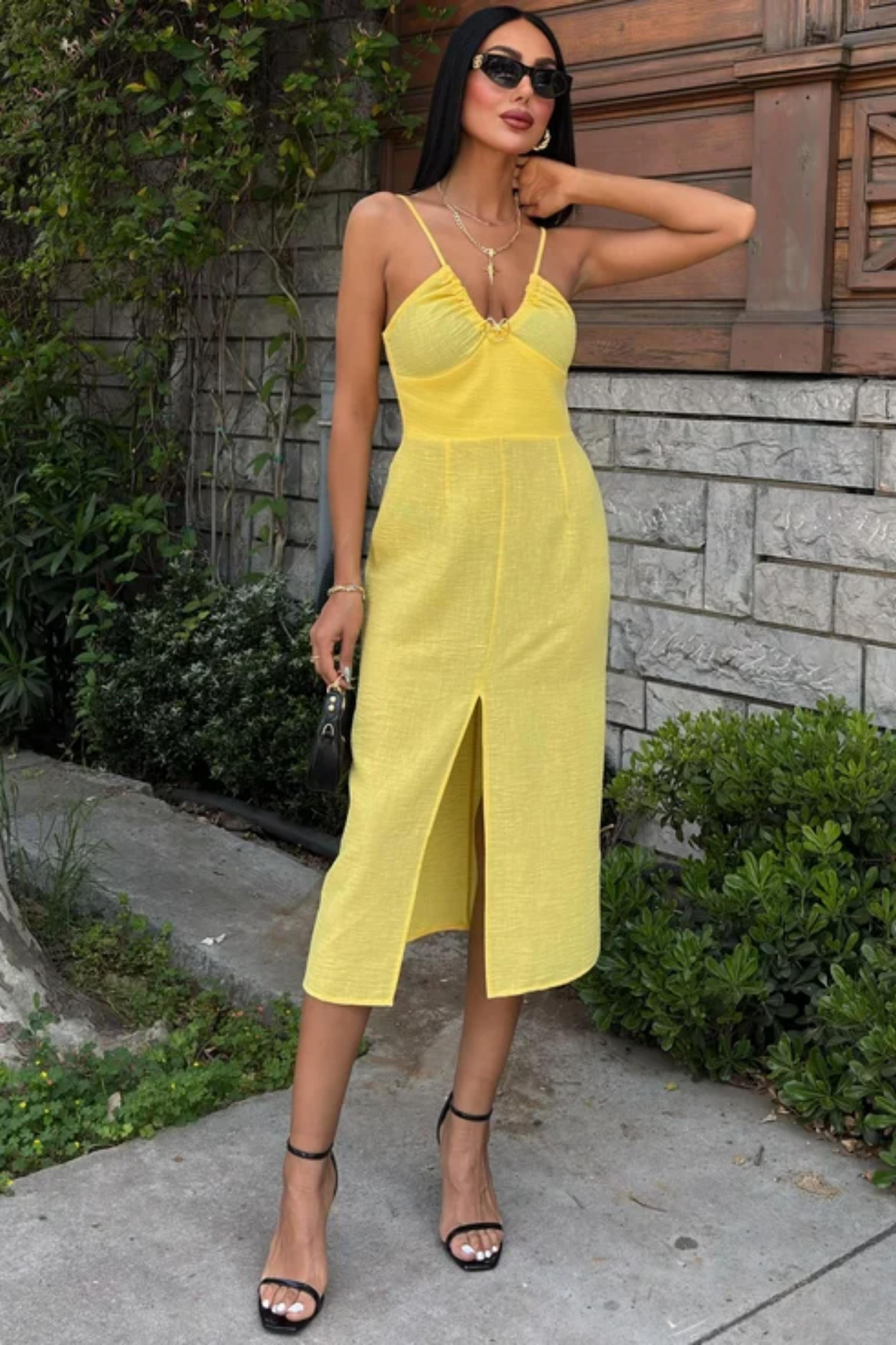 Göğsü Aksesuarlı Önü Yırtmaçlı Elbise 2899 R5-G-K4