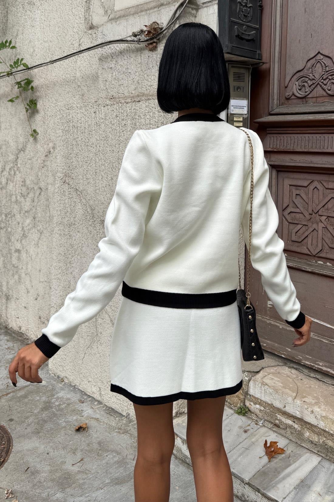 Gold Düğmeli ve Şerit Detaylı Etekli Triko Takım 10222 R2-A-K1