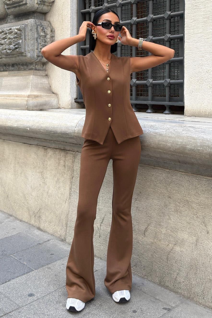 Gold Düğmeli Yelekli ve İspanyol Pantolonlu Modal Takım 10245 R6-E-K1