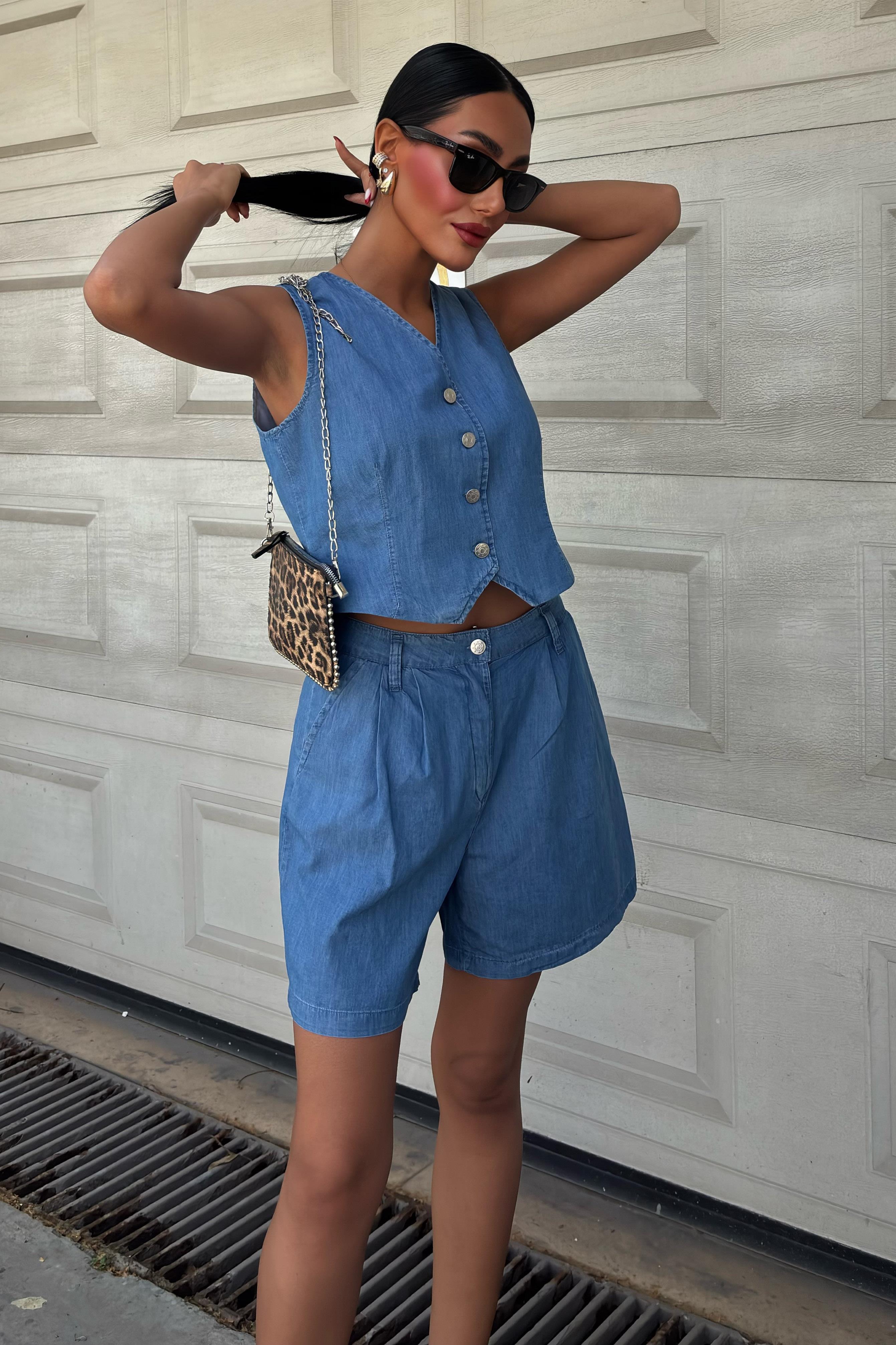 Gümüş Düğmeli Yelek ve Şort Tensel Takım 10174 R11-G-K3