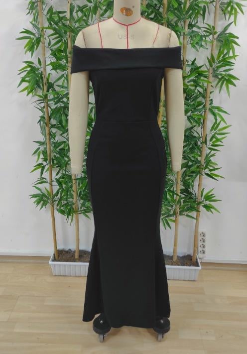 Kadın Kısa Kollu Madonna Yaka Belden Oturtmalı Uzun Ithal Krep Elbise